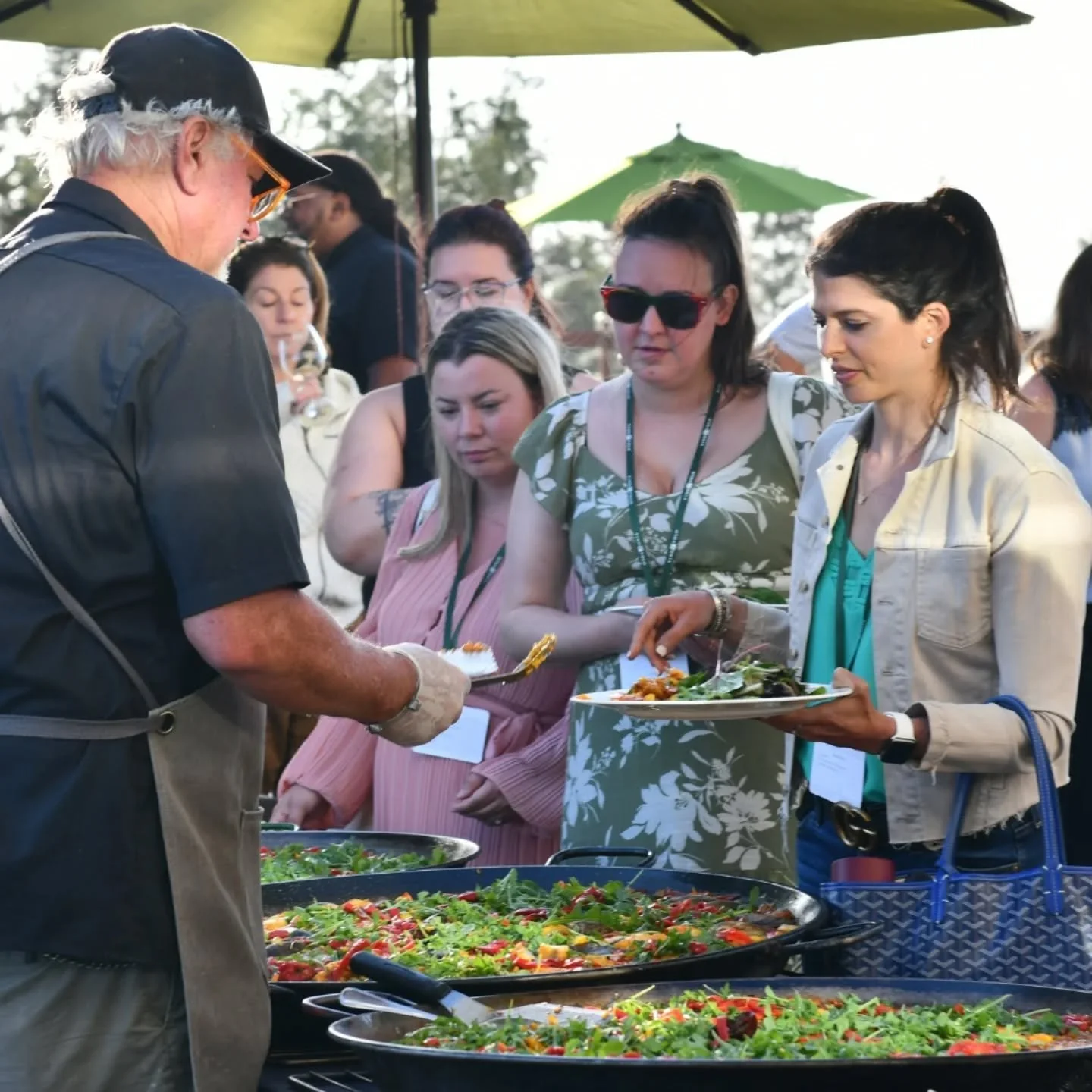 It's a Paella Party, celebrate happy hour with us at Balletto Vineyards while the sun sets over wine country! Surrounded by friends and good vibes, enjoy delicious eats and dancing with a fun local band while we toast to the exciting signs of Springt