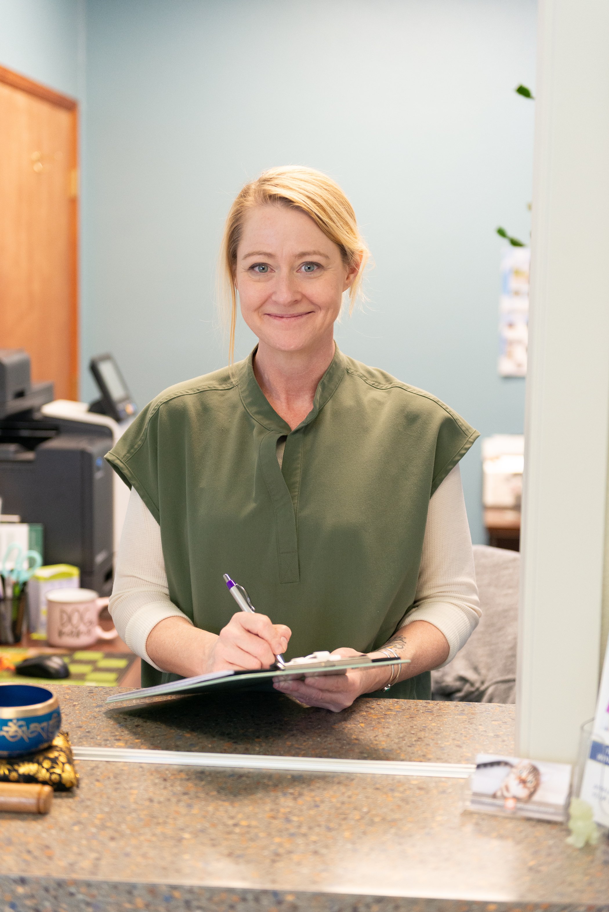 Four Paws Wellness_April 2025-80.jpg