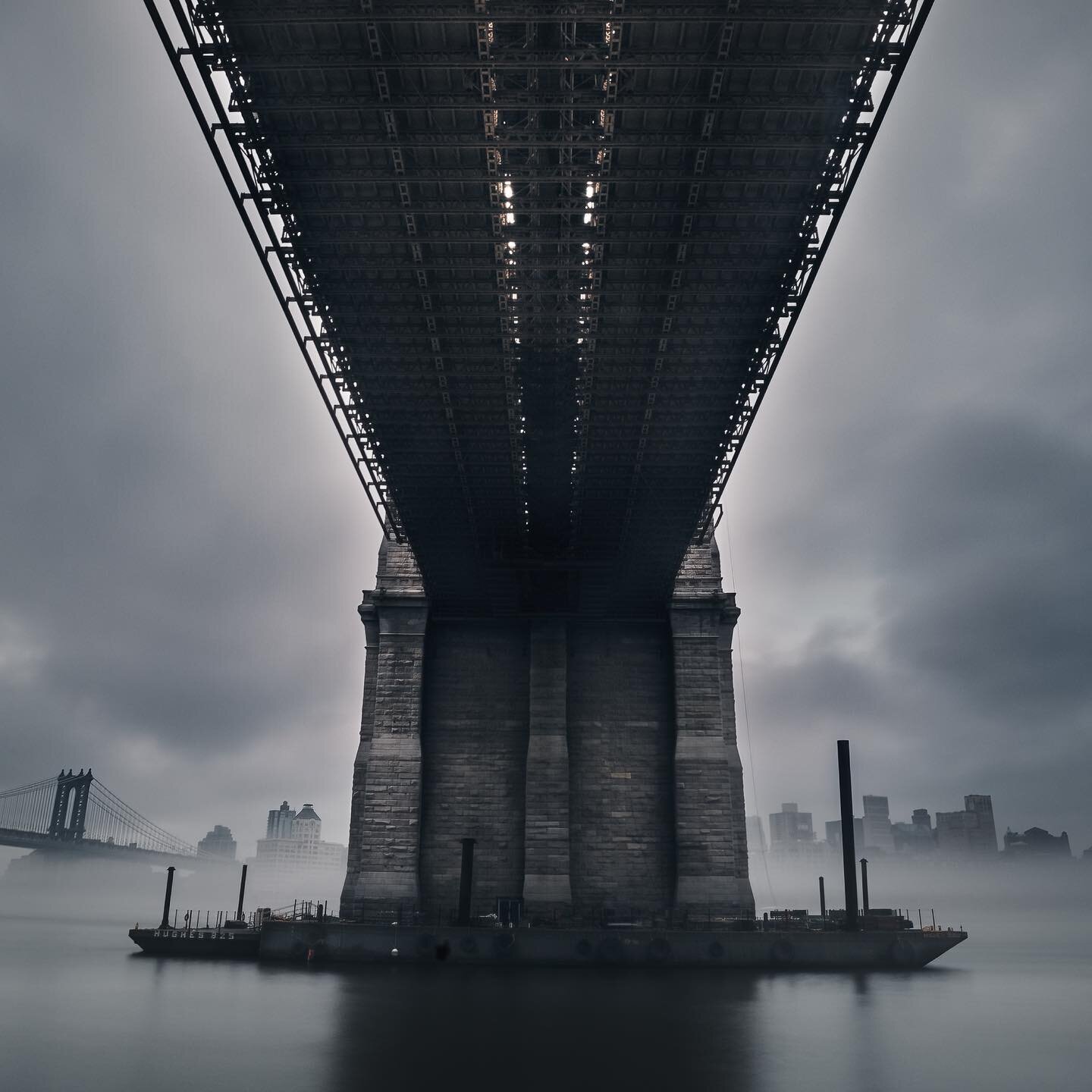 Under the foggy Brooklyn Bridge&hellip; #NYC #manhattan #brooklynbridge #newyorkcity #architecture #photography #city #nycphotographer #photo #beautiful #art #newyork #fog #leefilters