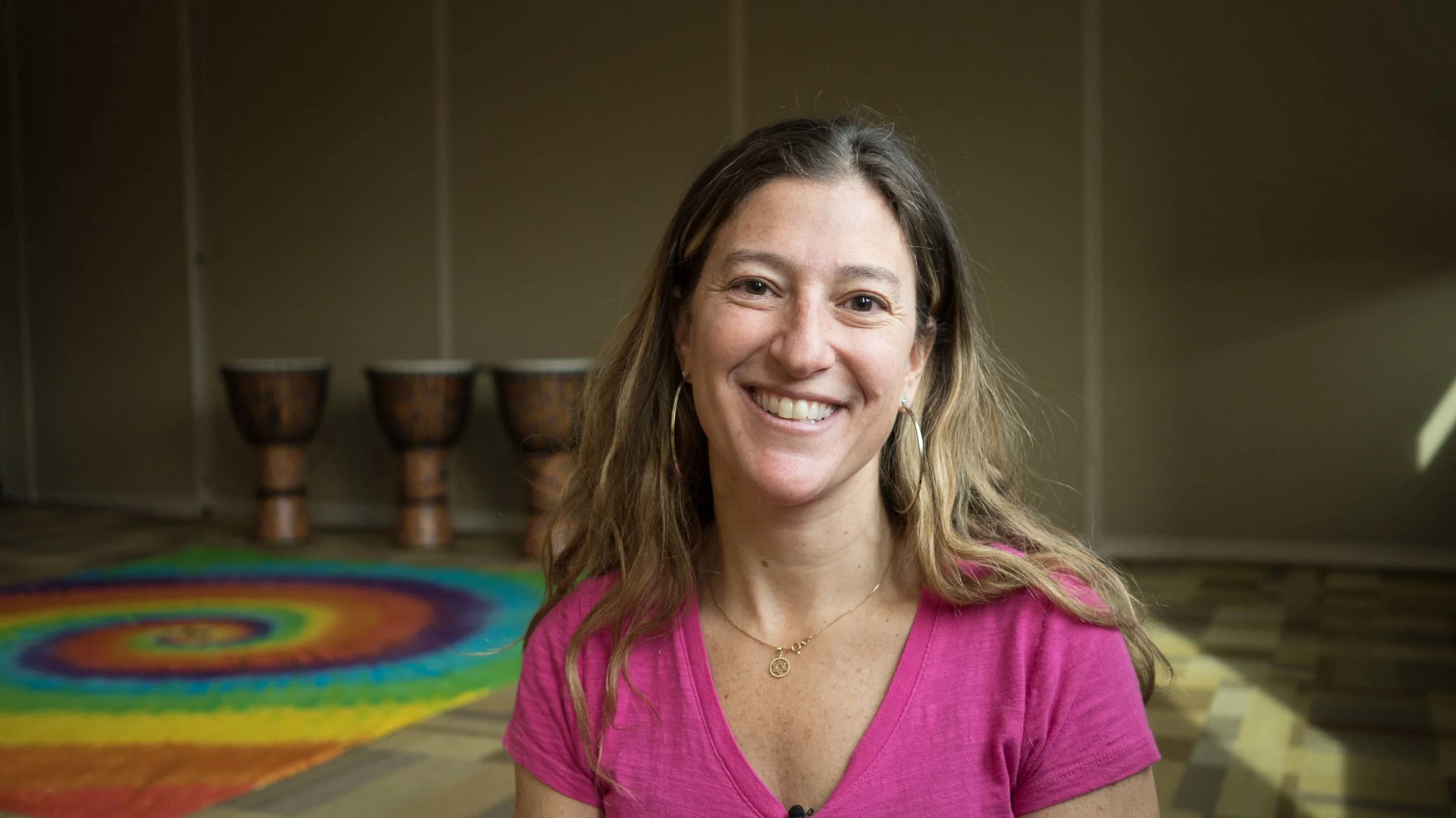 Shelley Dean , a native of Milwaukee, Wisconsin, is a high energy, fun loving, and devoted mother of 4 young children. Shelley has a vision to bring Joyful Judaism to Jewish people of all ages and at all levels of their Jewish involvement. In 1997, Shelley discovered the idea of joyful Judaism while participating in Livnot U’Lehibanot, a 3 month Israel program located in Tzfat. Once her “Pintele Yid” (Jewish Spark) was reignited, there was no stopping her Ruach (Spirit). She has taken her gift of ruach and brings it to every program she engages in. Shelley knows that it is Joyful Judaism, through music and other means, that will help Jewish Continuity. As a granddaughter of Holocaust Survivors, her greatest mission is to be part of the building back of the Jewish people. Shelley currently resides in St. Louis with her musical and loving husband, Jeff.