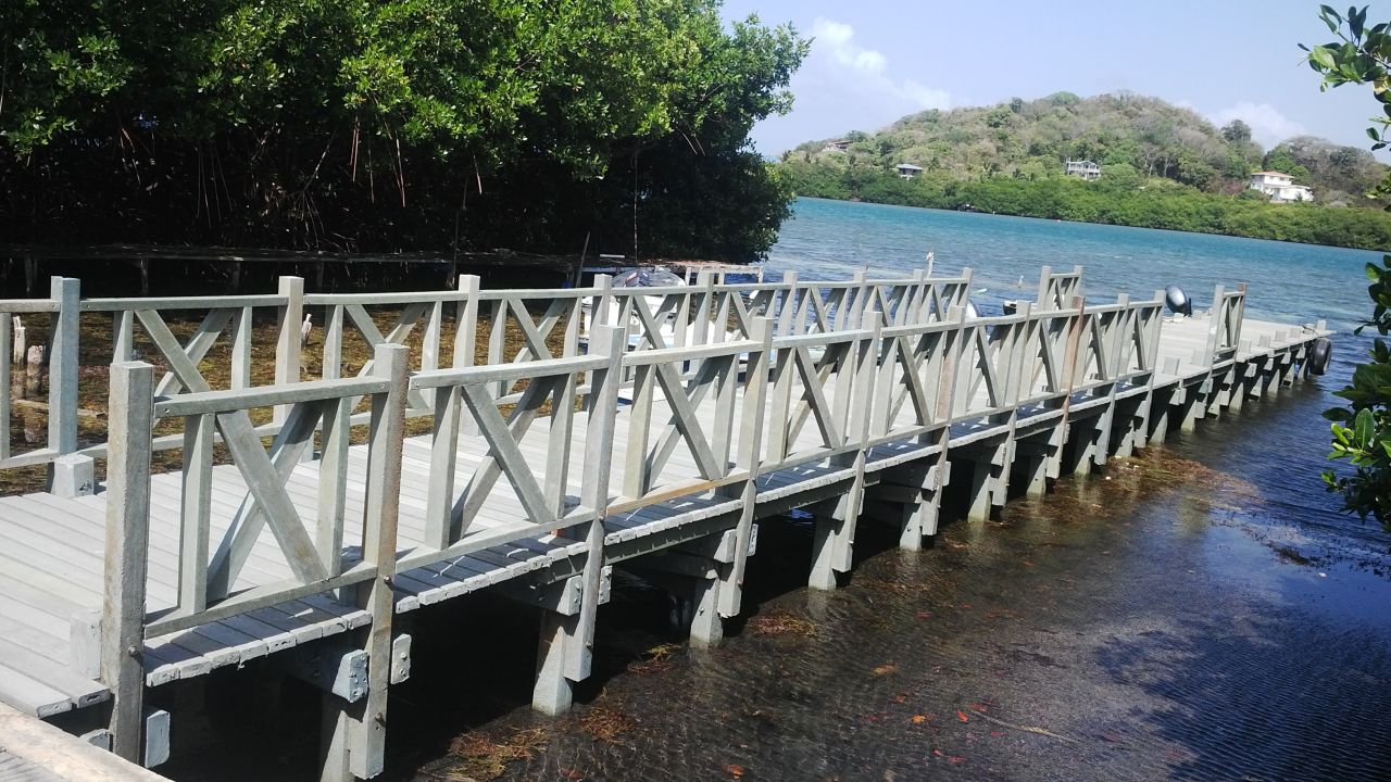 Restauración Muelles Islas SantaCatalina, San Andrés y Providencia