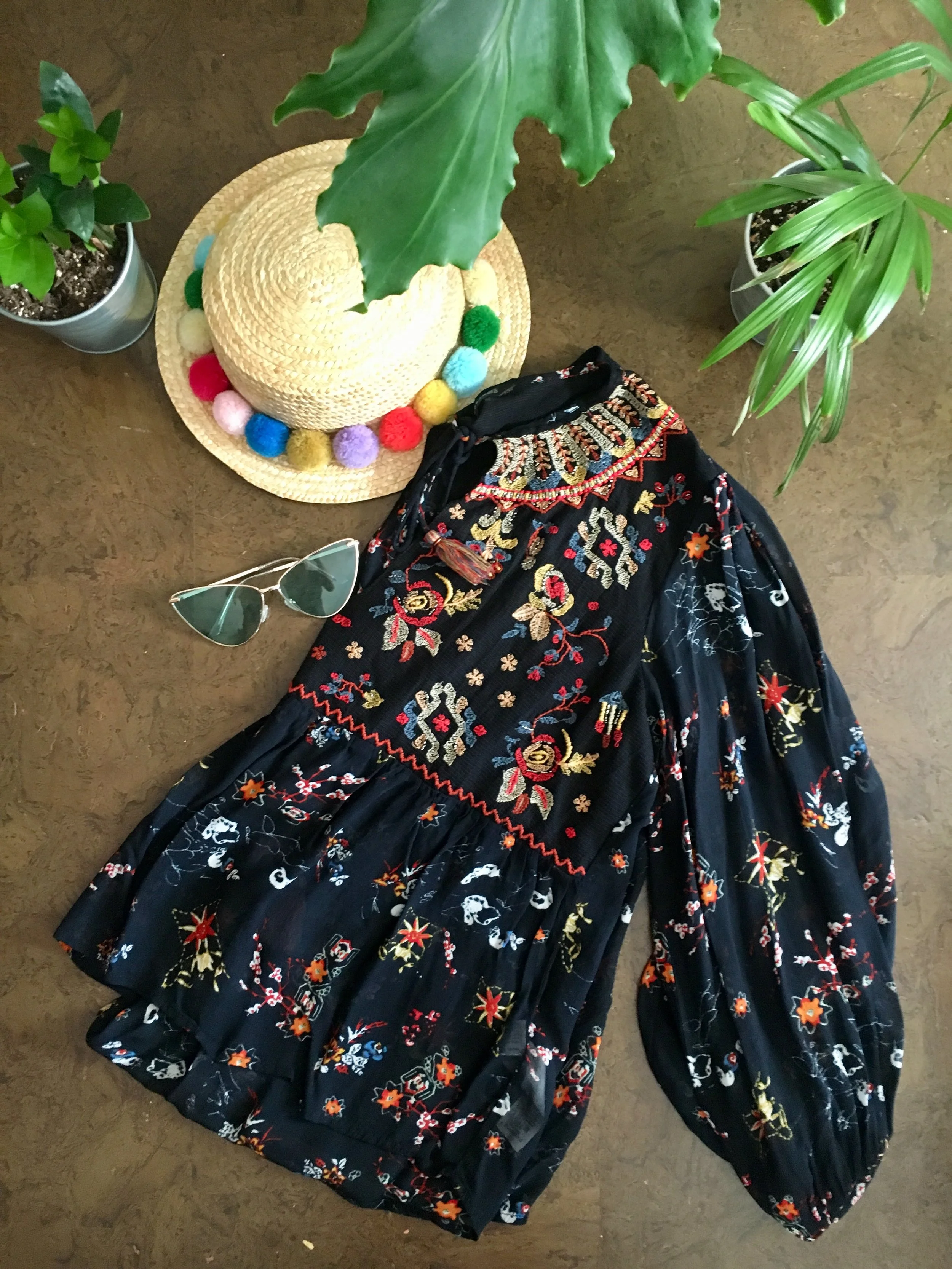 TOP: ZARA.COM