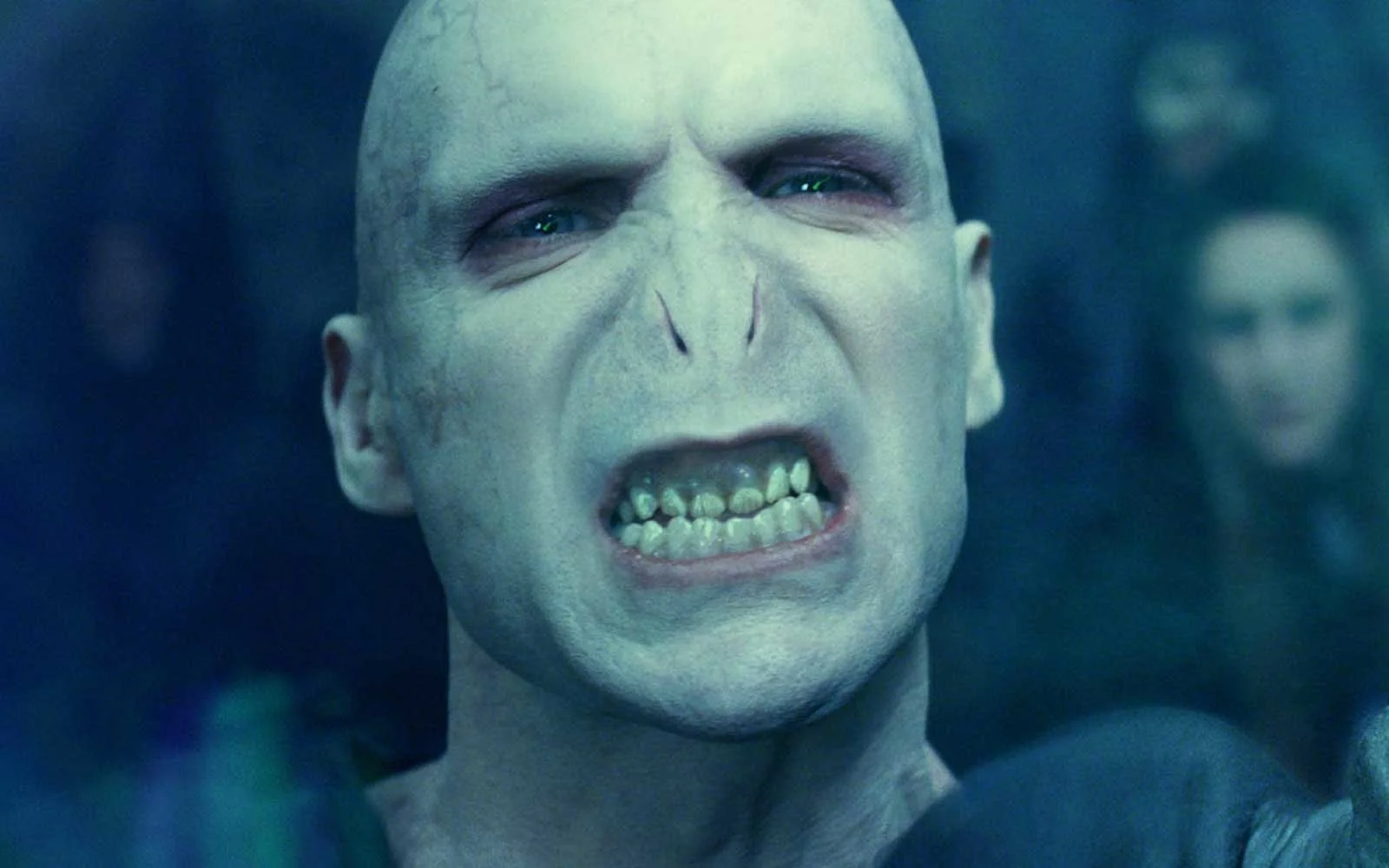 dancing-voldemort-HP1117.jpg