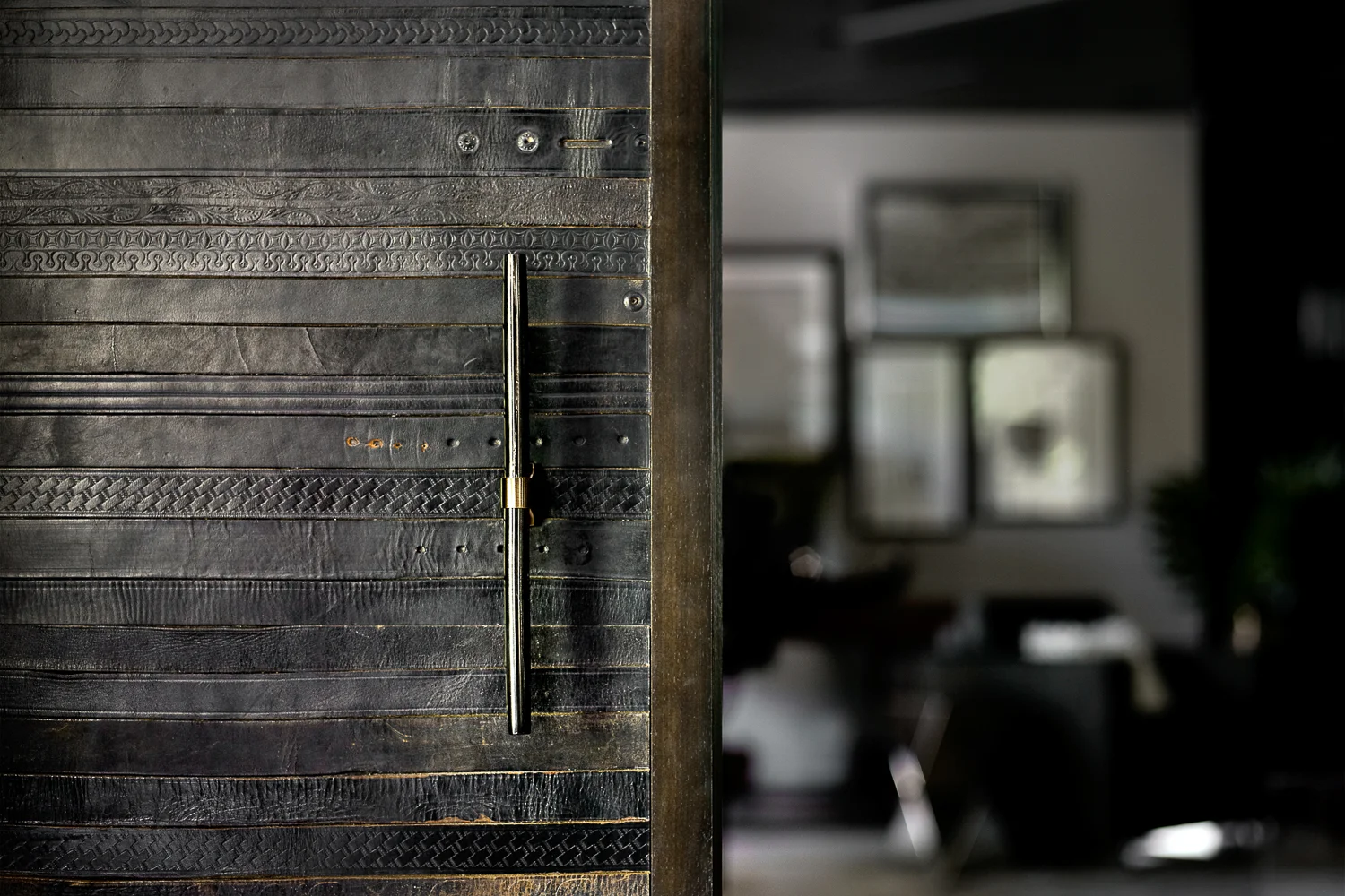 ELEVATOR DOOR 2400X1600.jpg