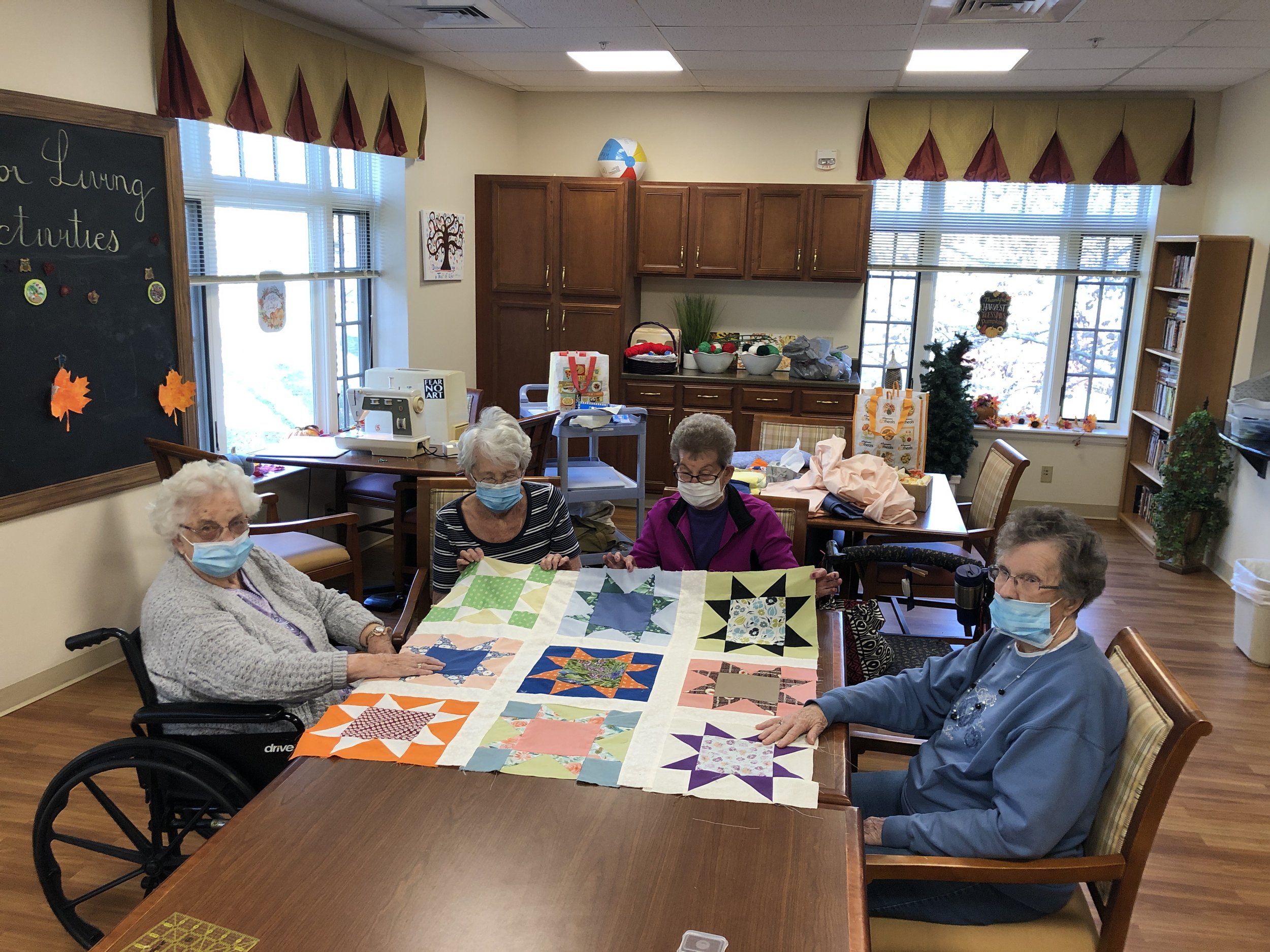 Dogwood Quilters_11-04-22_04.JPG