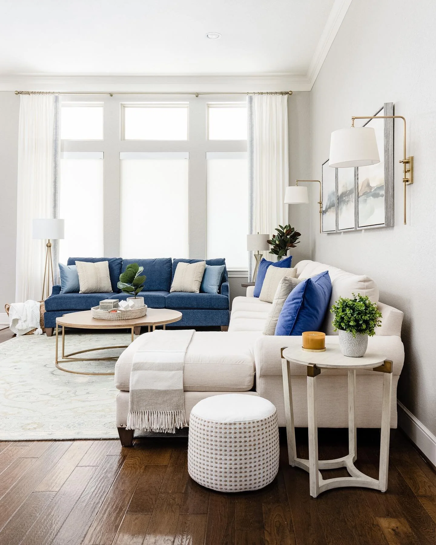 I gave a peek of this project when it got photographed, but today’s the day I officially show you all the goodness! This is the view from the entry so we had to make it a show stopper. 
⠀⠀⠀⠀⠀⠀⠀⠀⠀
This client had a fun teal sofa, previously, bec