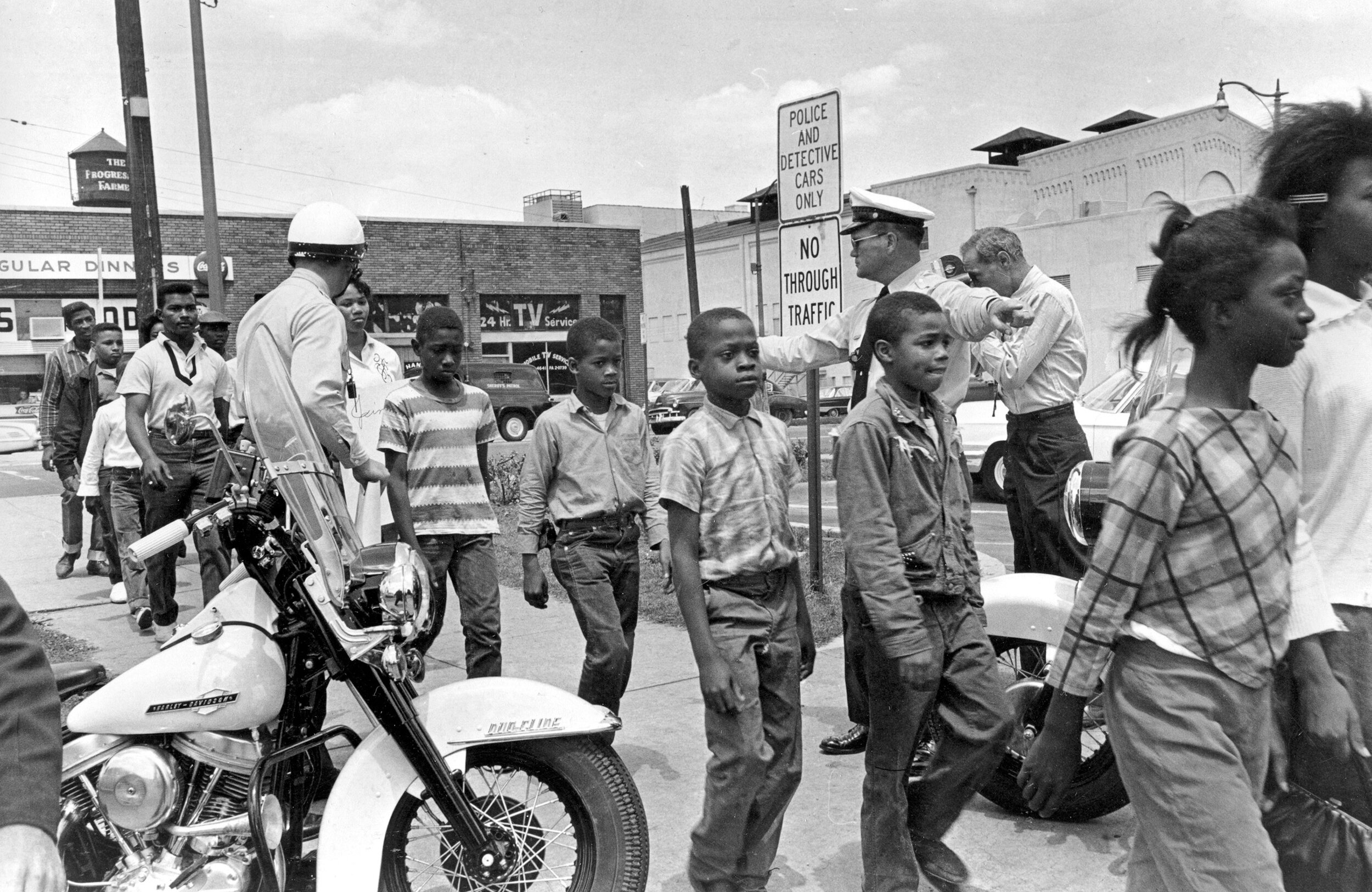 Young activists challenge segregation in Birmingham, Alabama. 