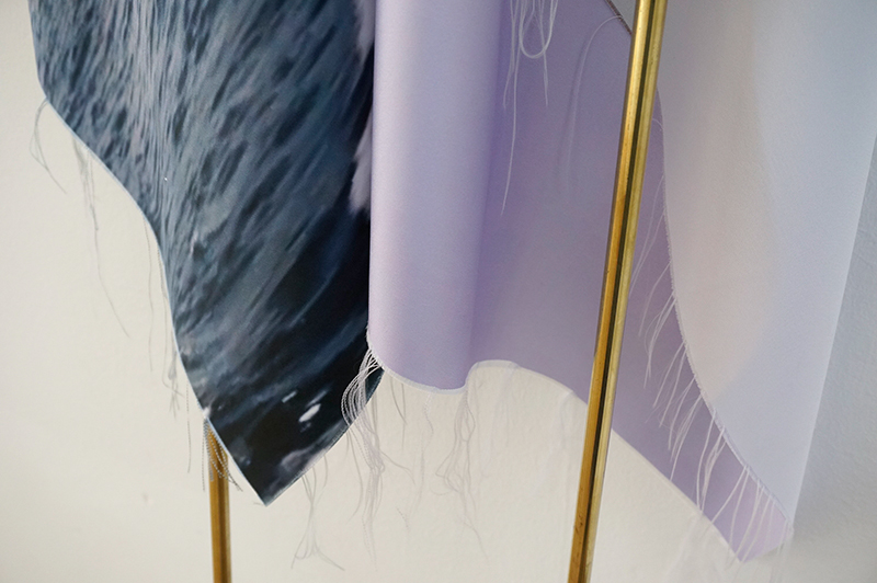 I decided to keep the fringes of the fabric in a rough, loose way, pulling out certain threads as the neatness of a seamed fabric felt like limiting and imprisoning an idea that is rather meant to extend and spread – so the yarn is like the tentacl