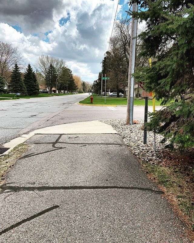 Can you find the 🛑 sign on this 🚲 path? #uxdesign #visibility