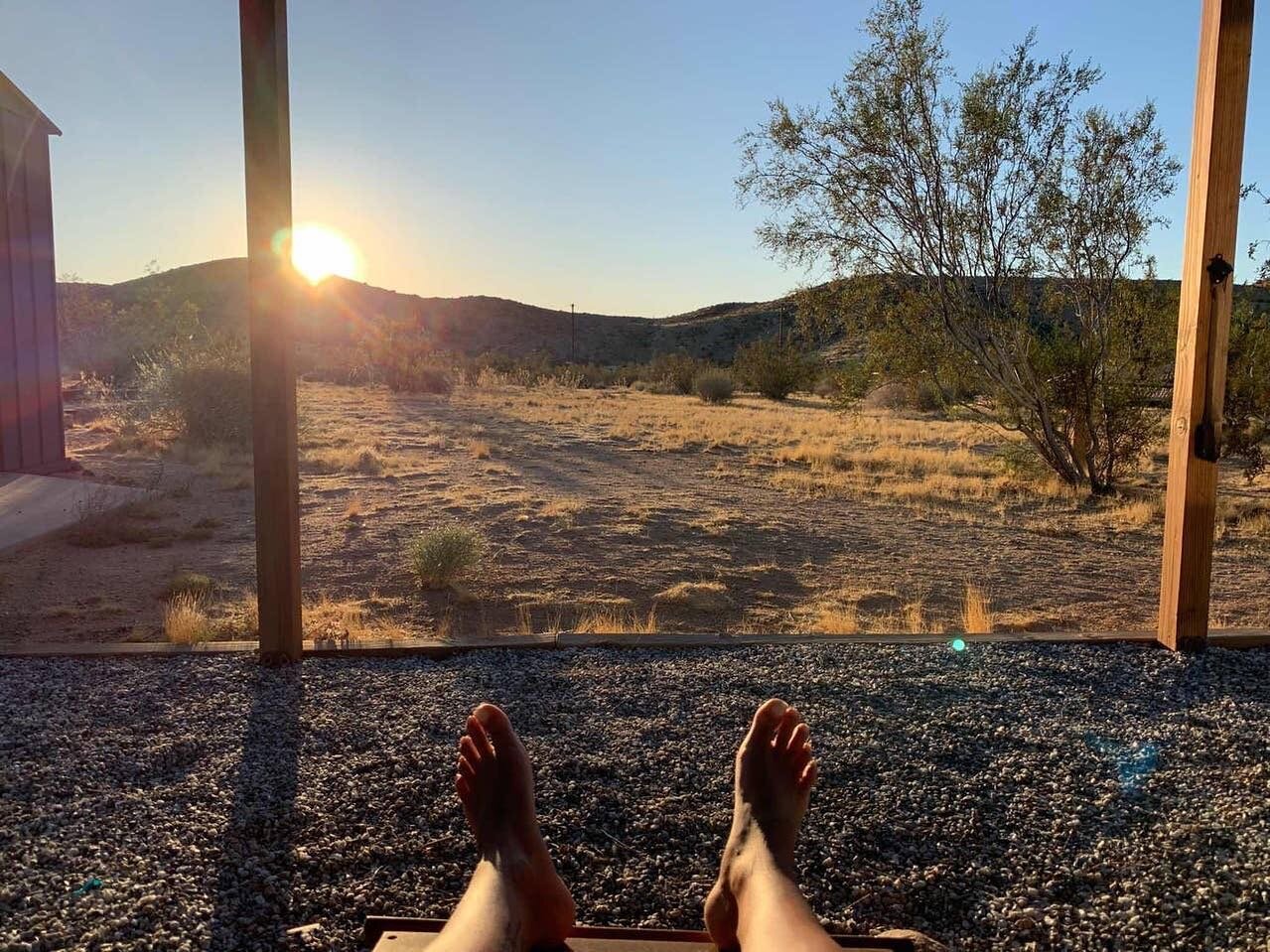Throwback #MondayMorning moment of zen at #themooncabin from @biancafitmiss 

Hope you&rsquo;re starting your week off right!