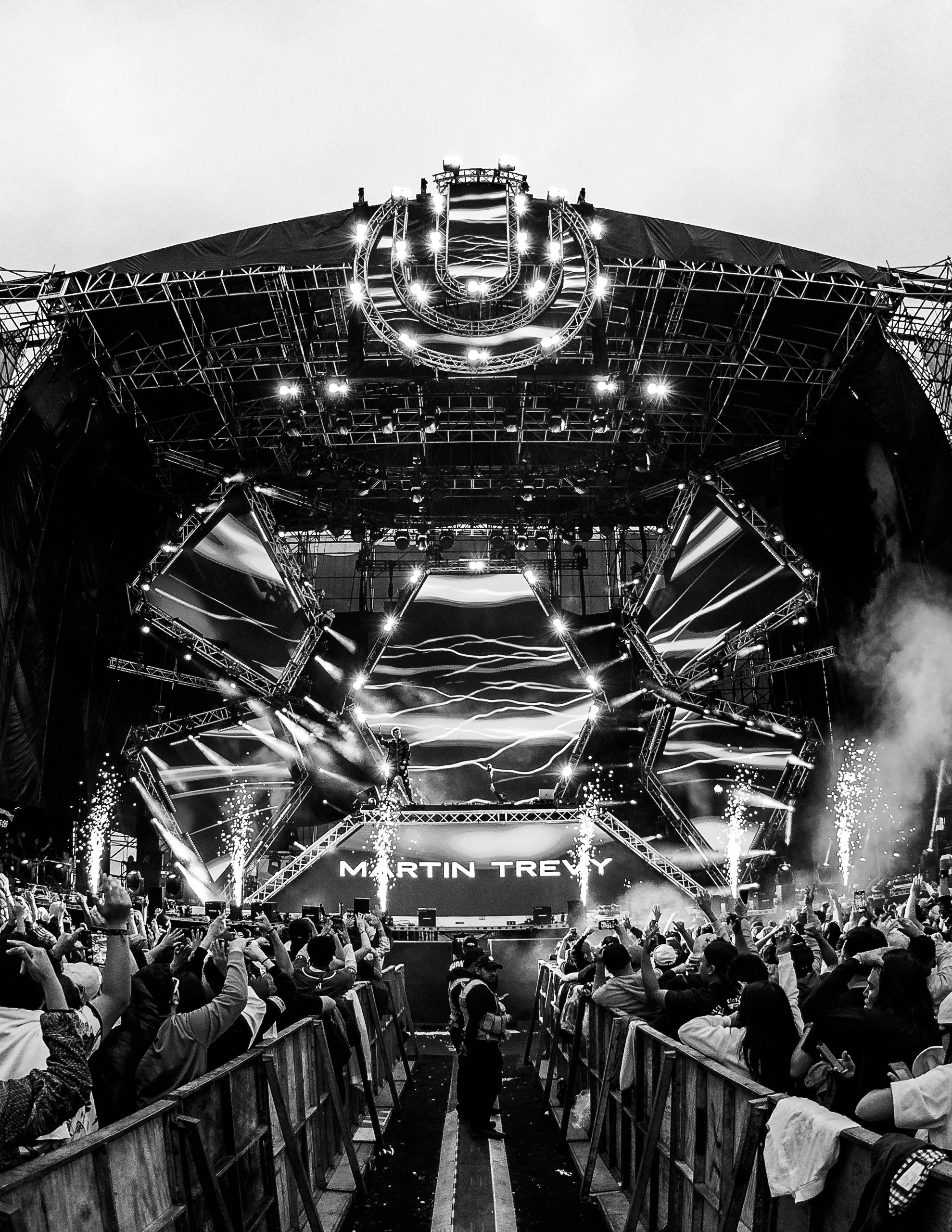 MARTIN TREVY_SHOWS_9.jpg