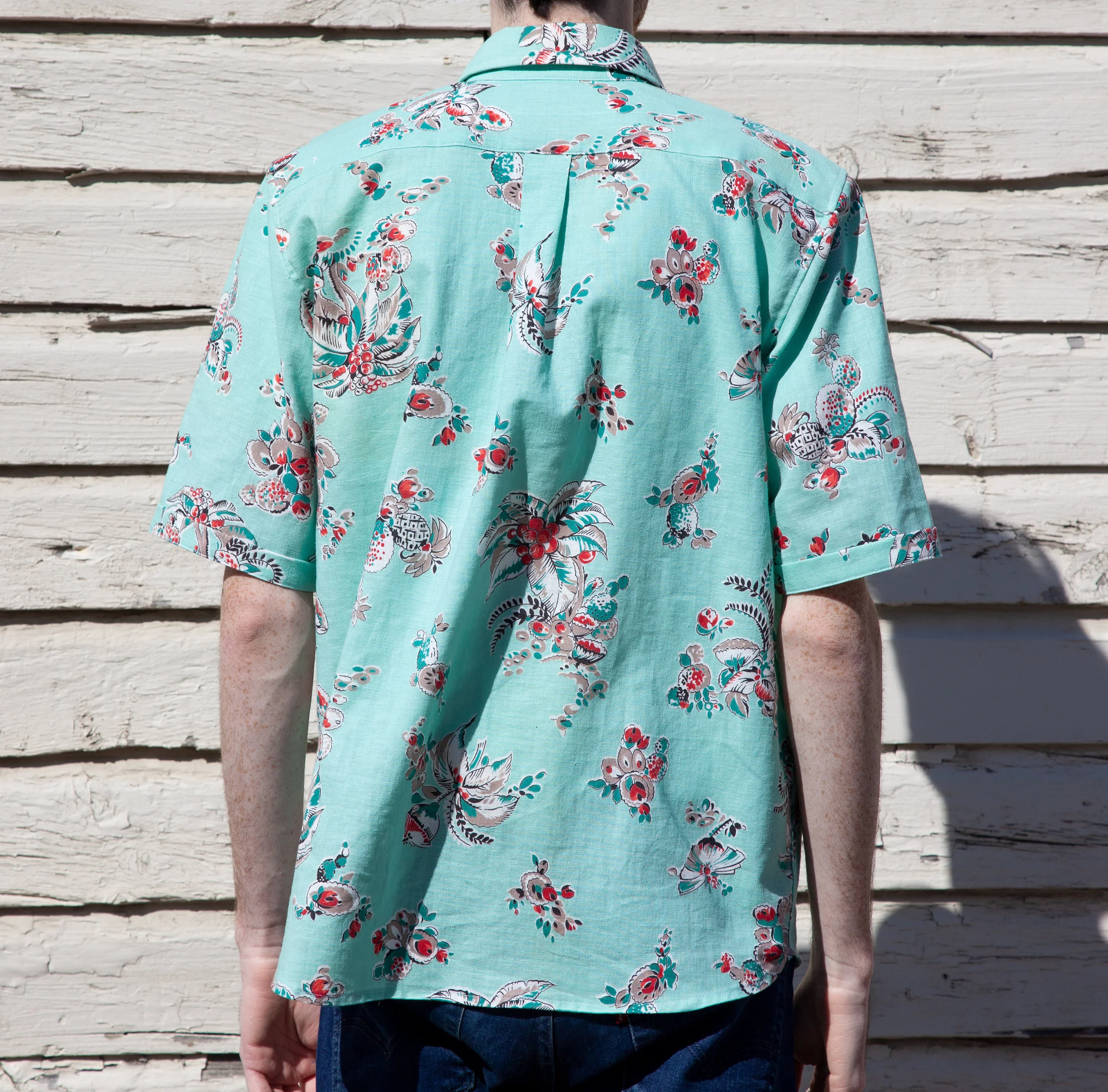 beachy_model_back.jpg