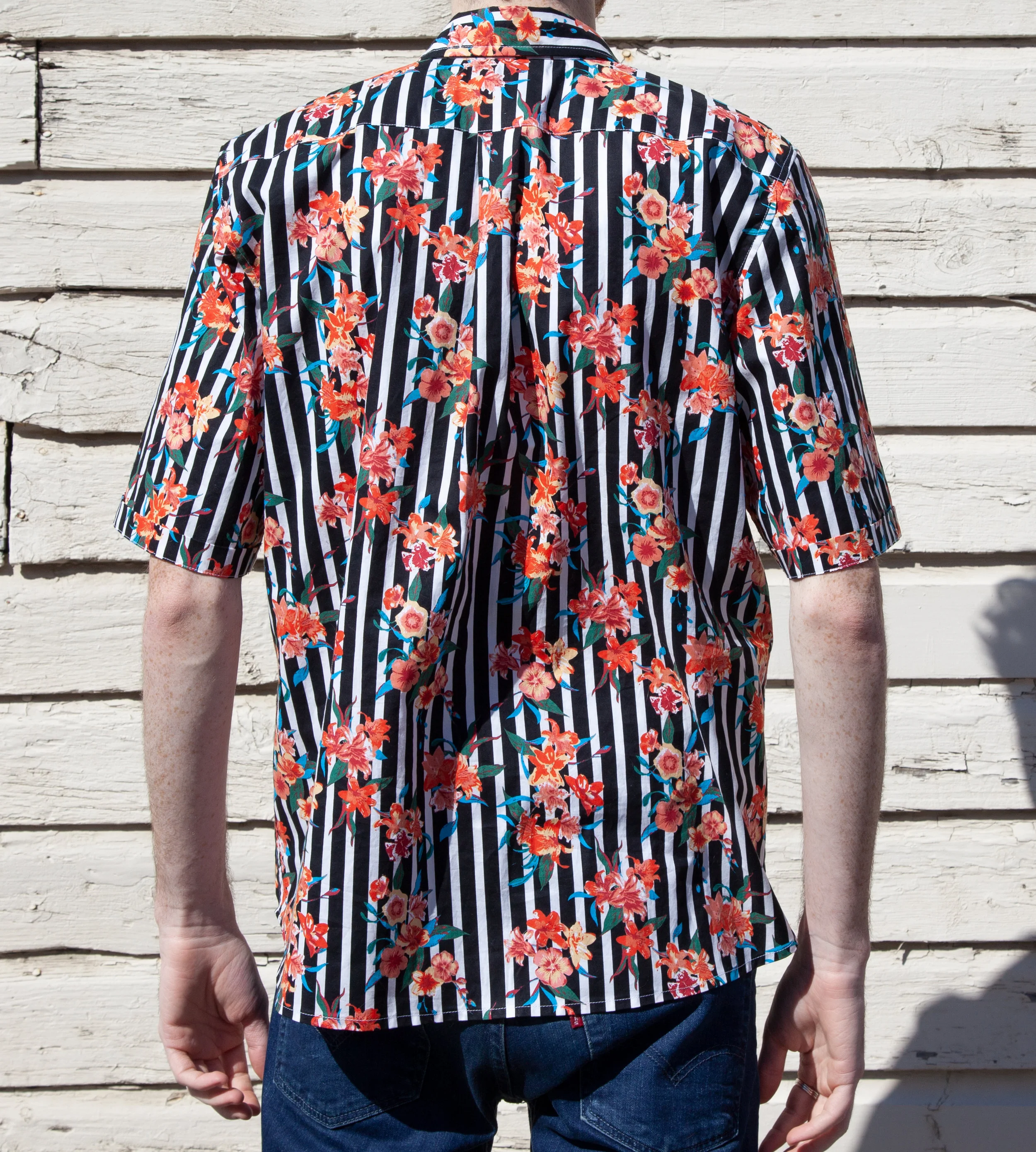 floralstripe_model_back.jpg