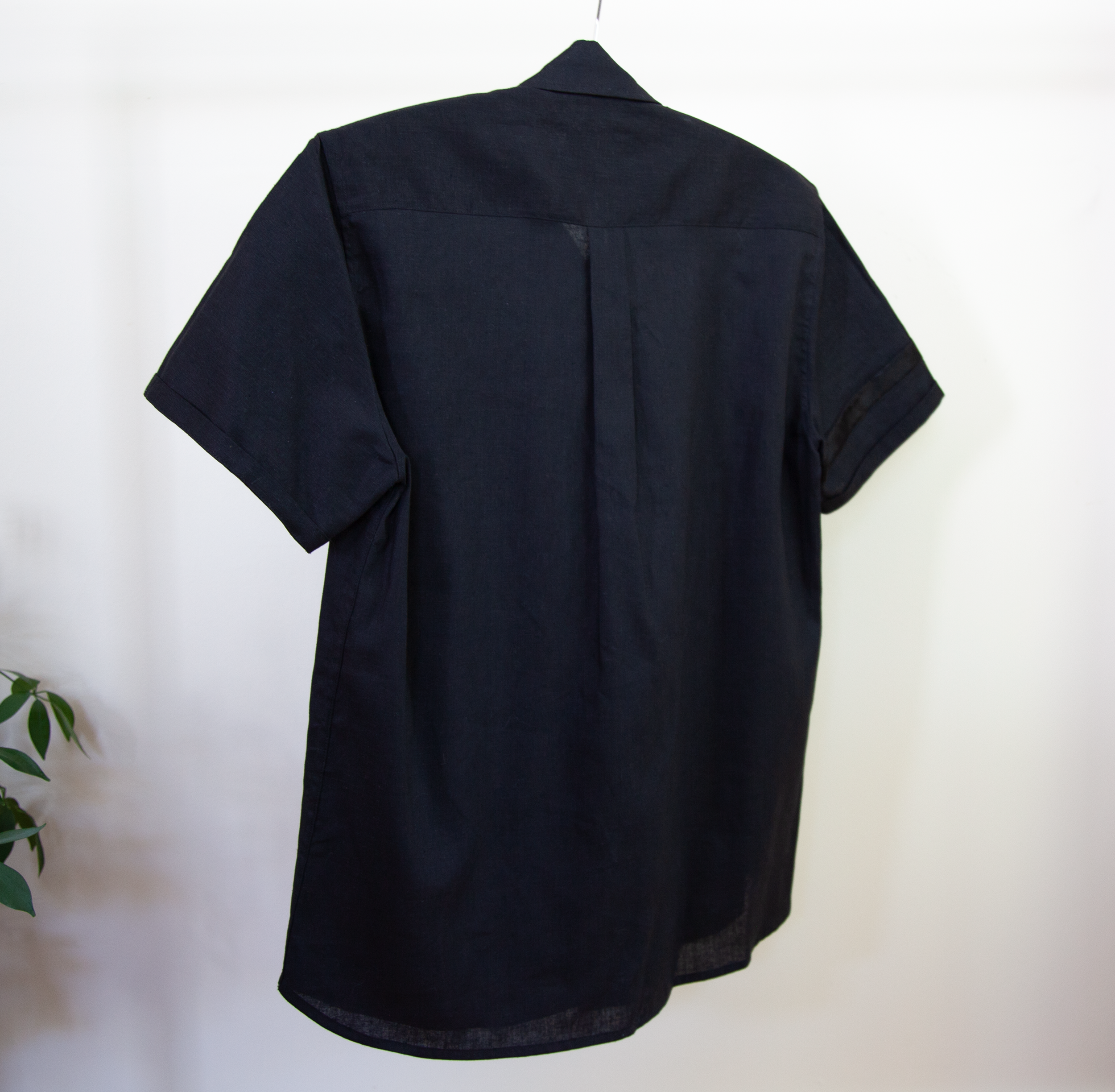 hemp_short_black_back.png