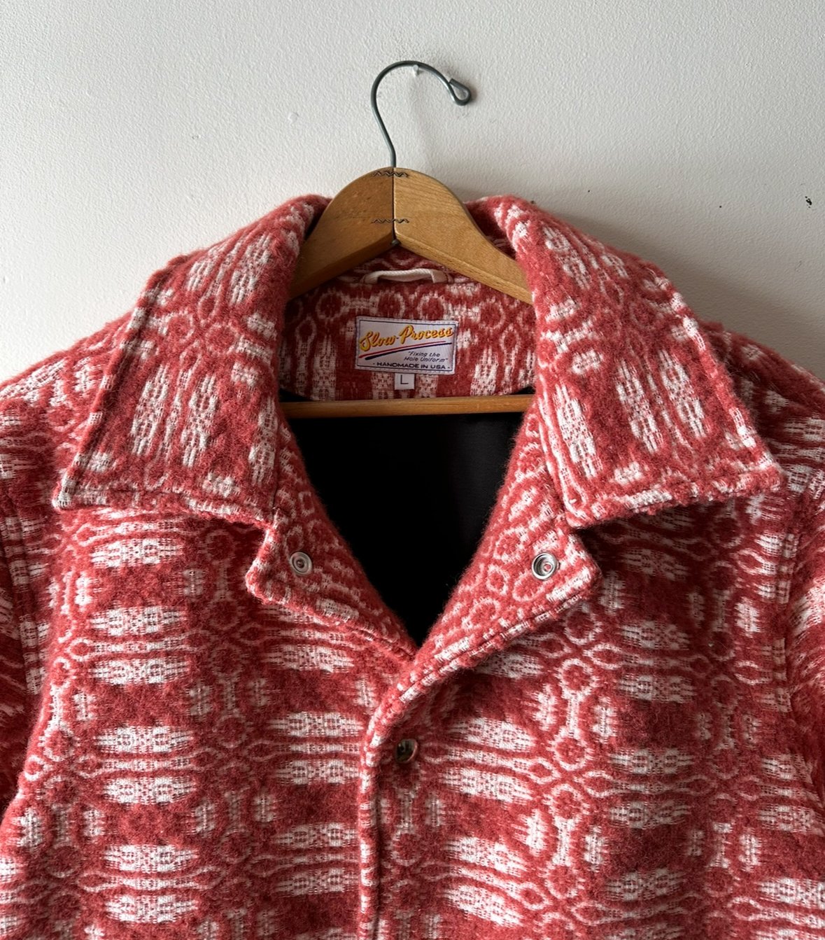 rust_cream_lw_collar.jpg