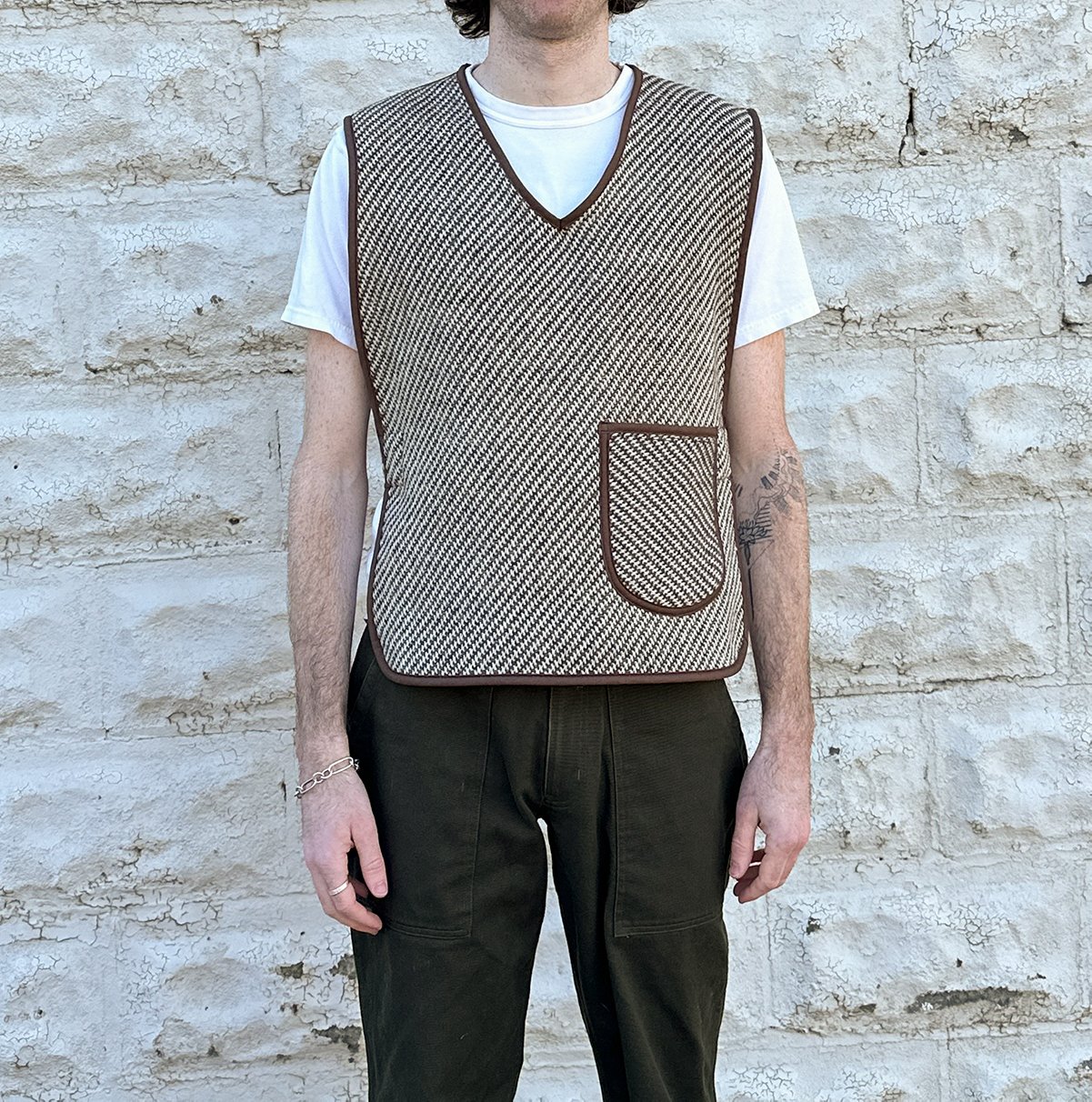 vest_cst_model_front.jpg