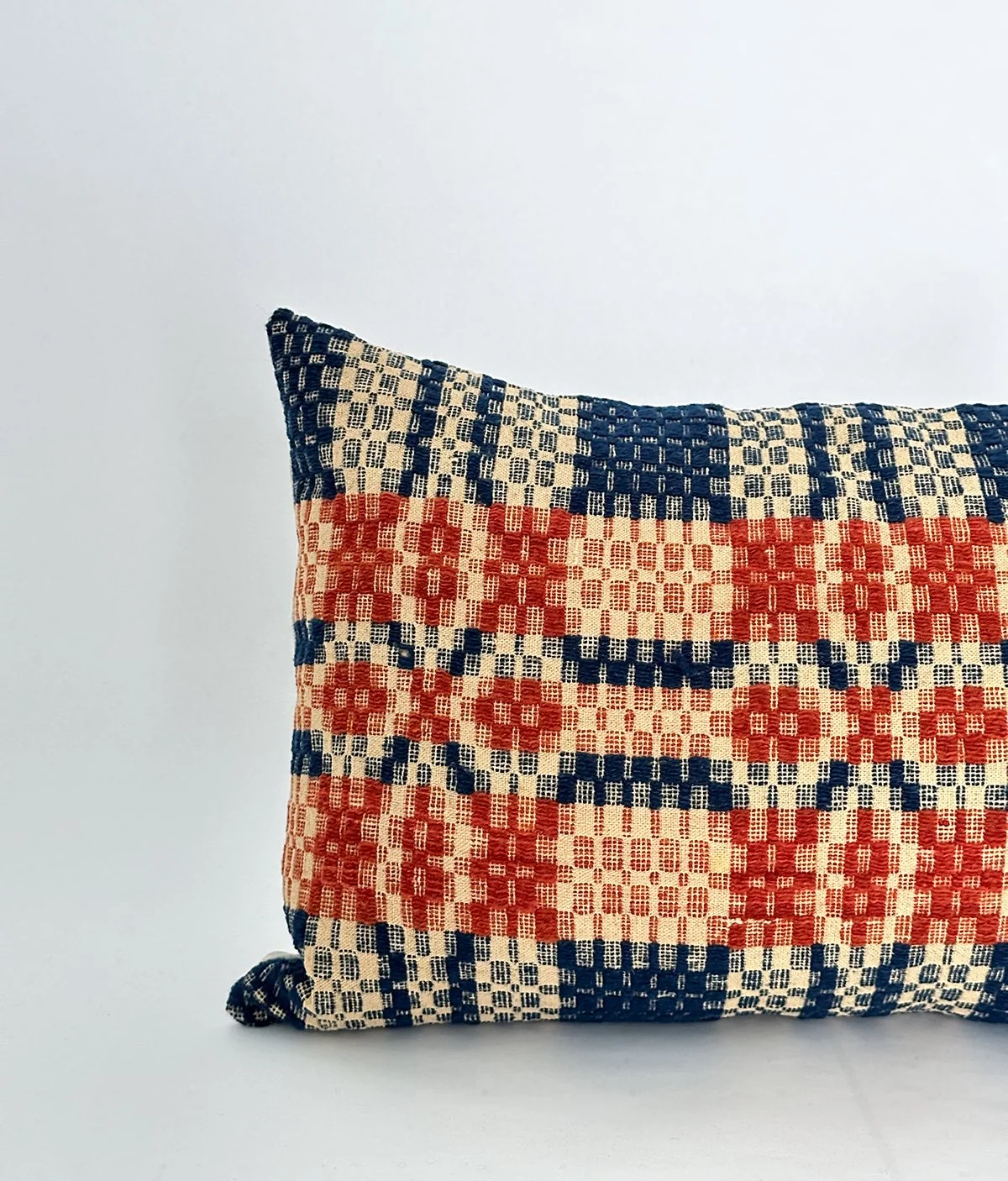 brick_navy_lumbar_closeup.jpg