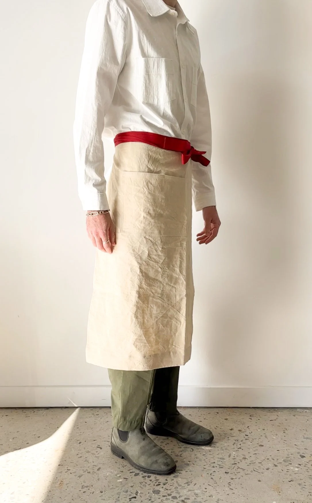 apron_sidepocket_big.jpg