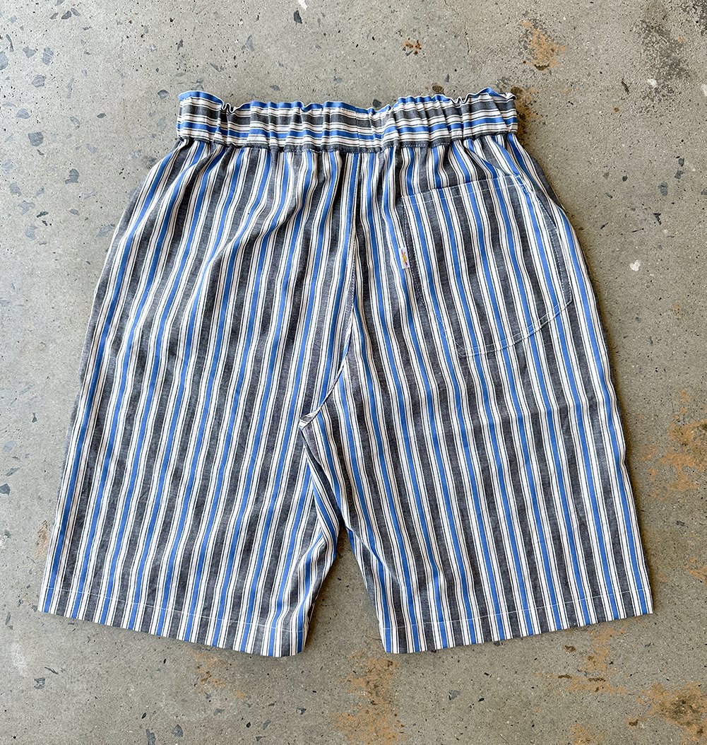 blue_grey_beachstripe_back.jpg