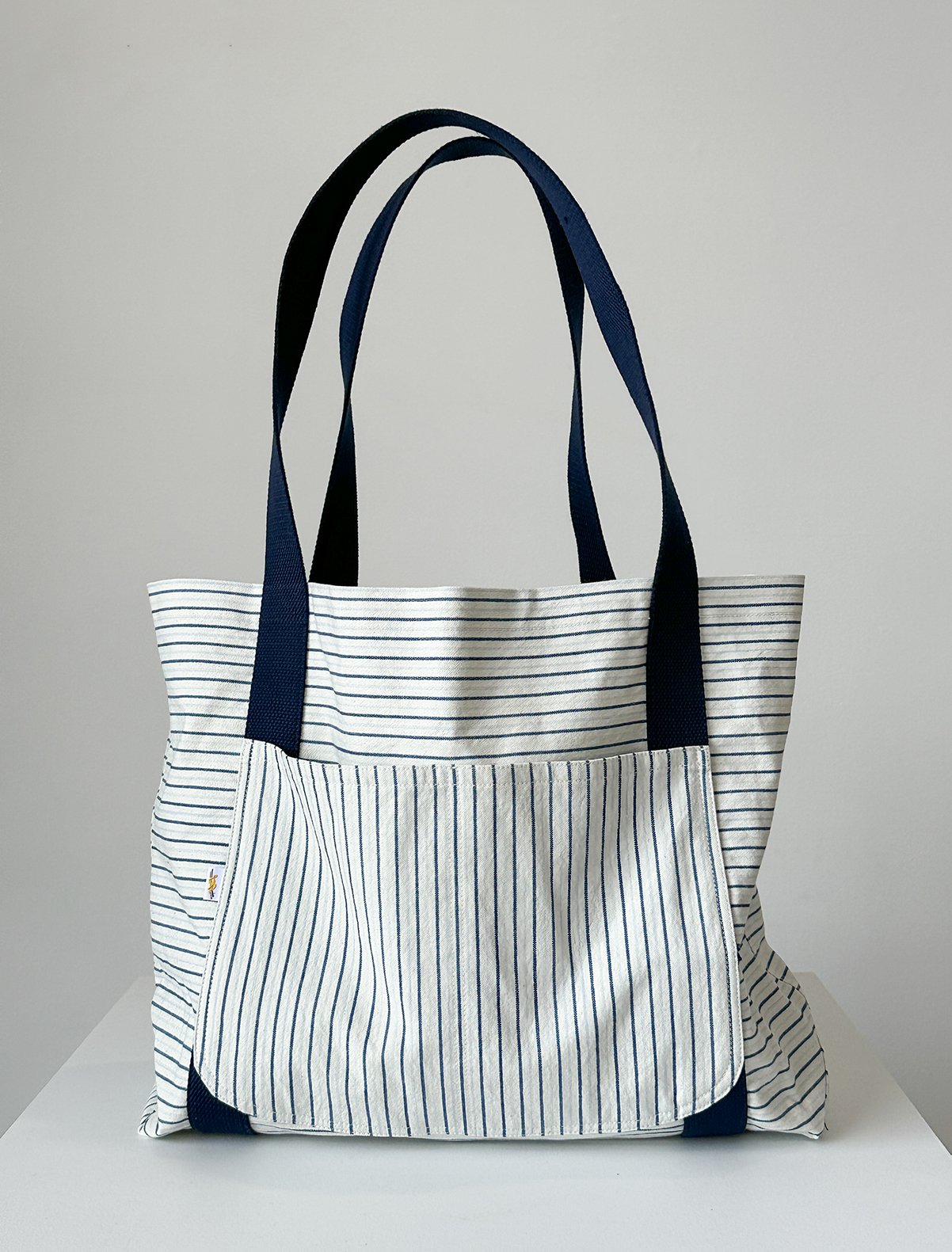 bigtote_front.jpg