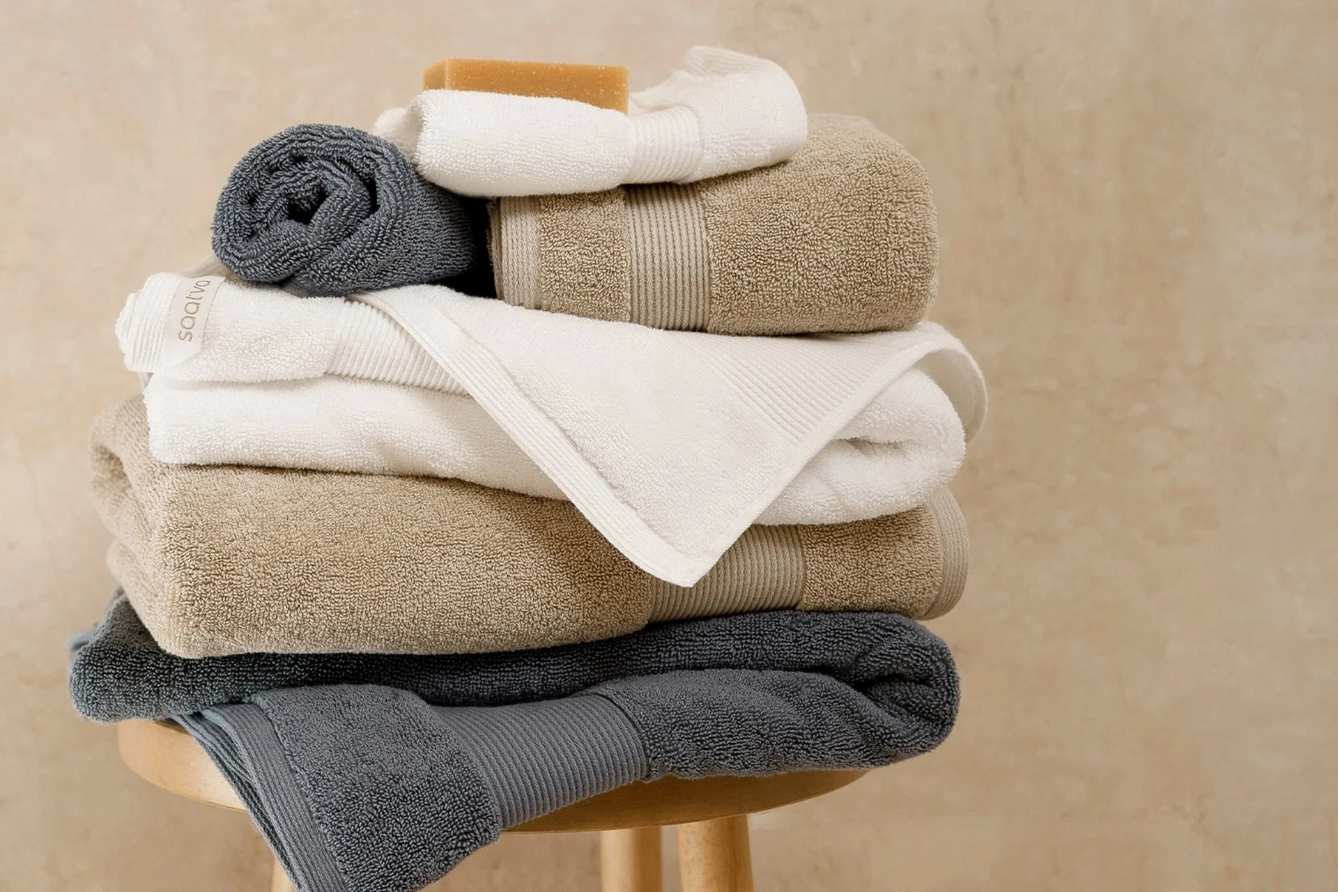 zilgreen_project-slide_saatva-plush-towels.jpg