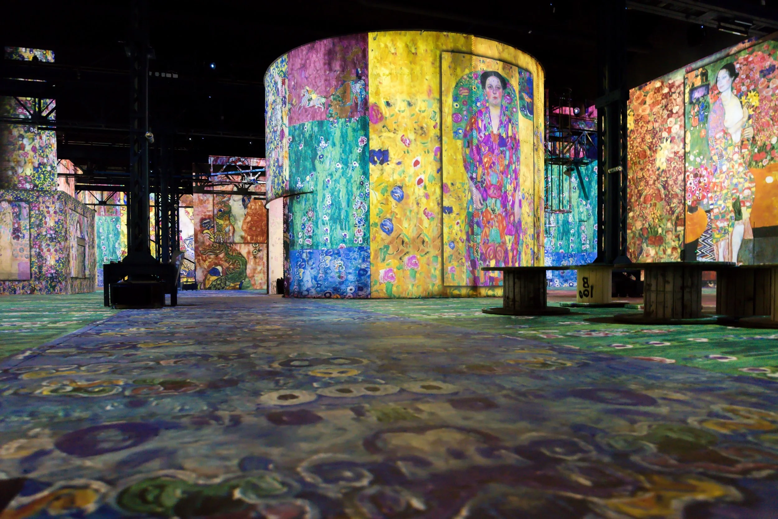 IMMERSIVE EXHIBITION “Gustav Klimt“ © Culturespaces / E. Spiller