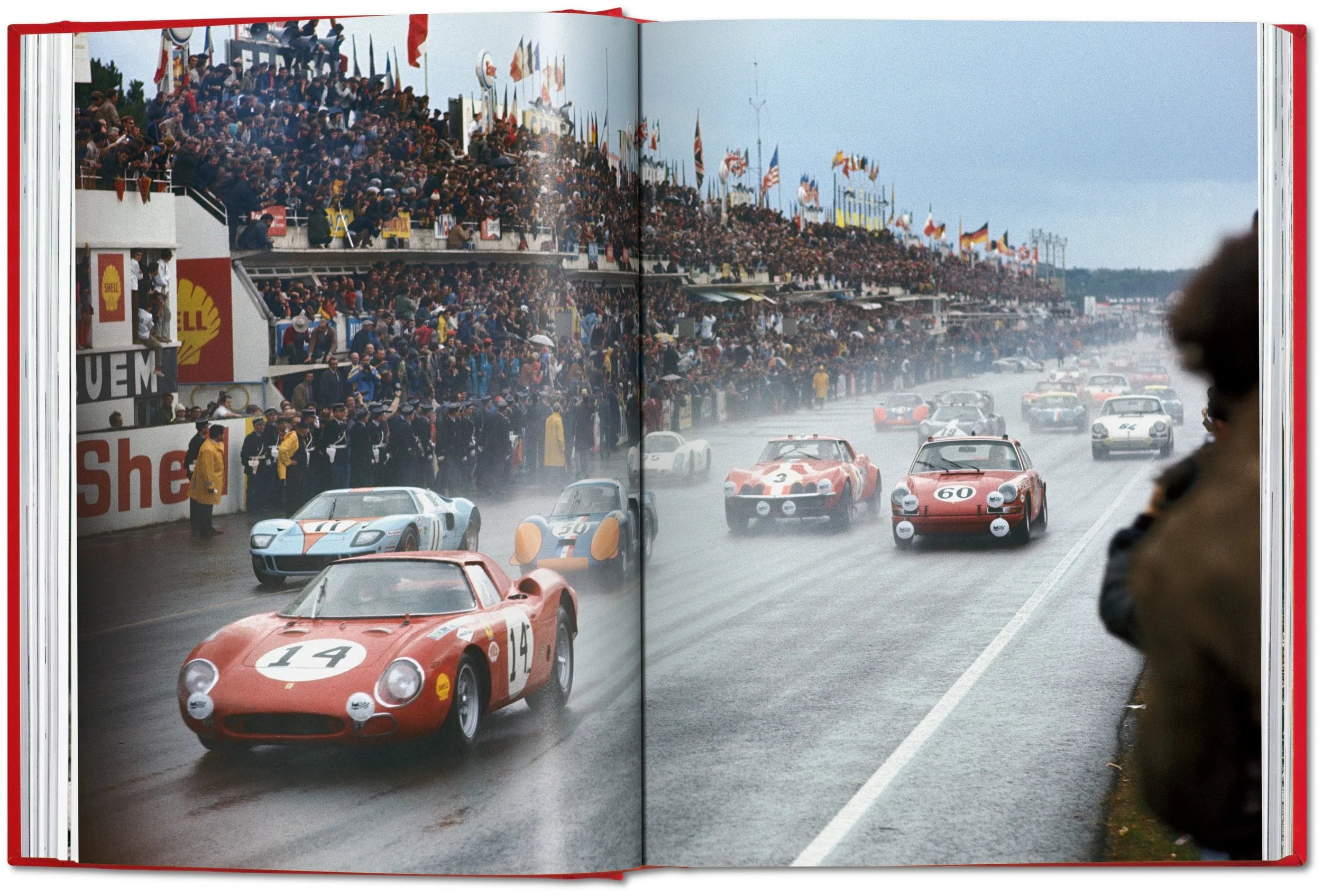 015_FERRARI_CE_GB_OPEN045_66921-min.jpg