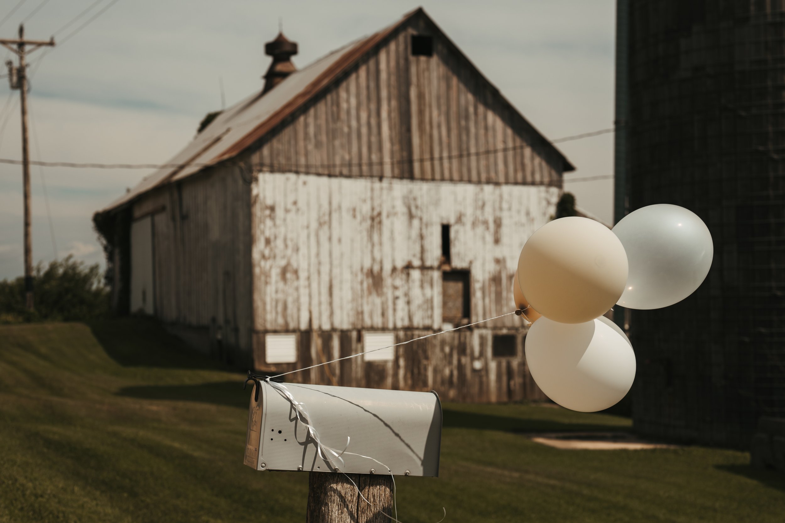 01_McGreal_Pre Ceremony-26.JPG