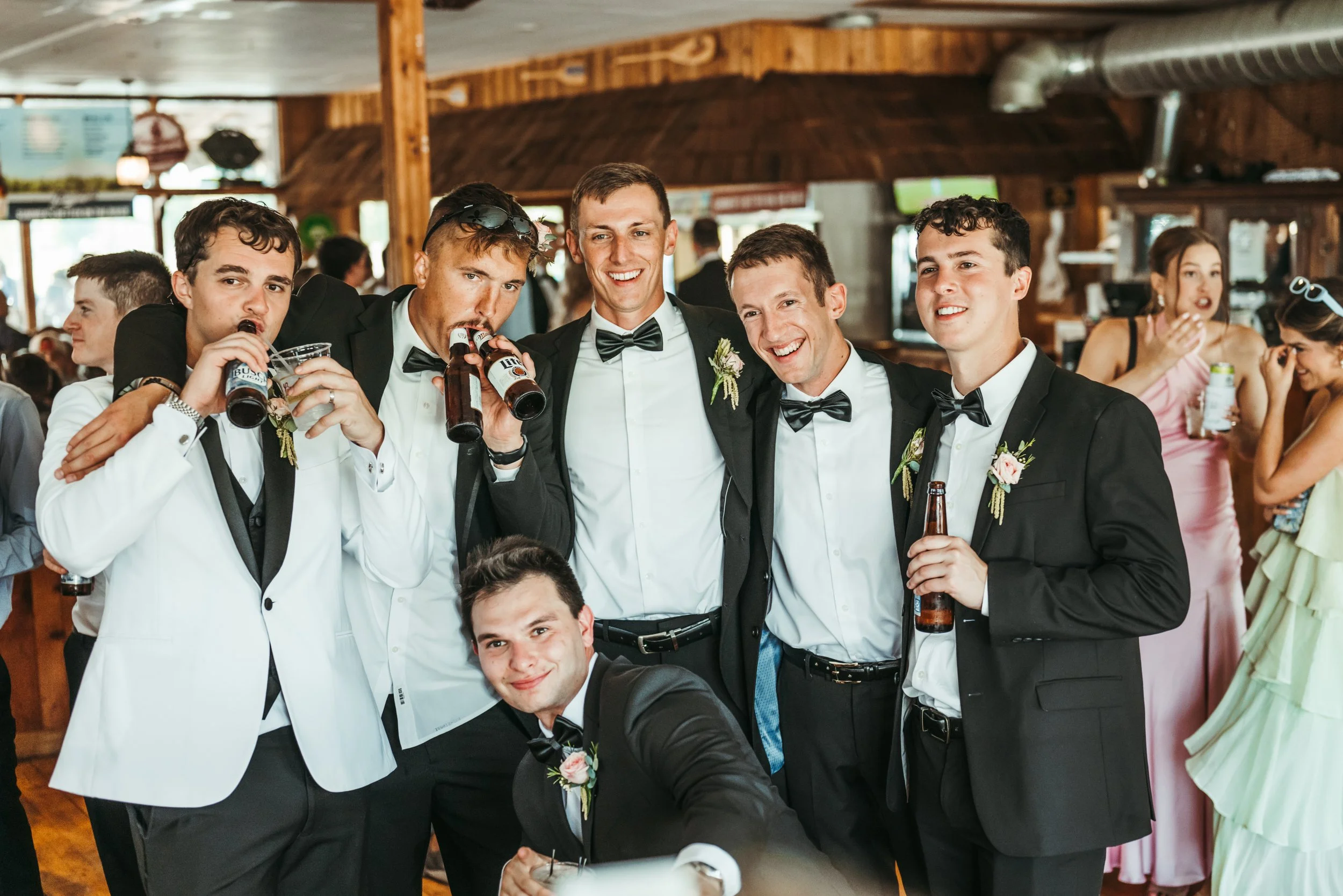 09_Pregler_The Bus and Bar-57.JPG