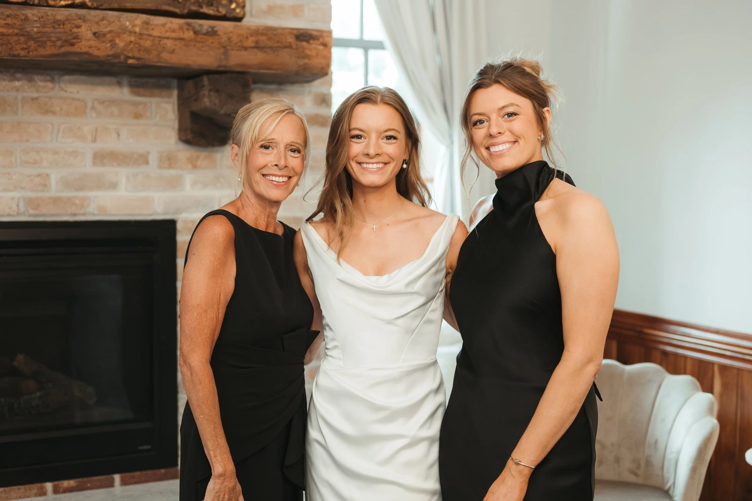 02_BLATZ_Pre Ceremony - The Bride-156.JPG