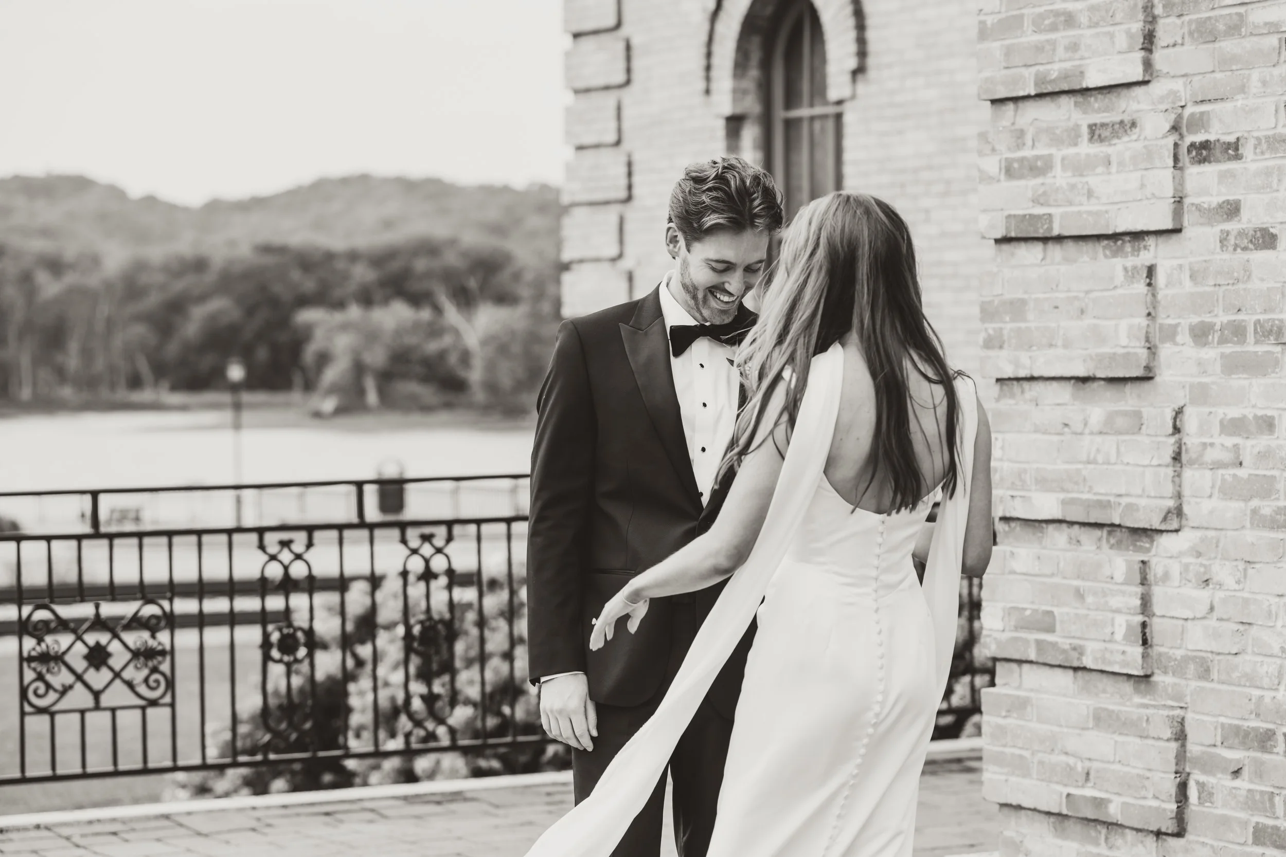 04_BLATZ_The First Look and Couples Portraits-46.JPG