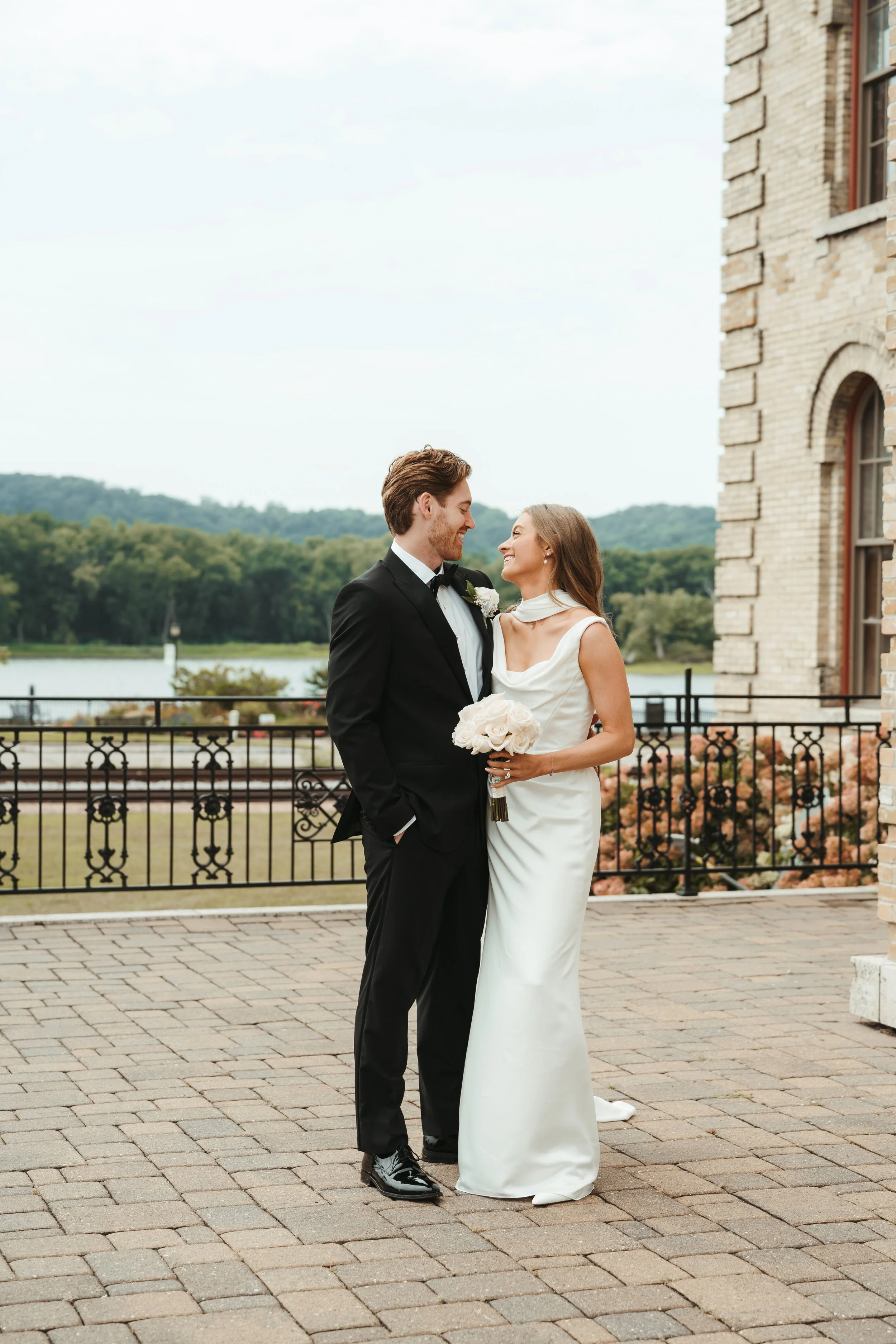 04_BLATZ_The First Look and Couples Portraits-60.JPG