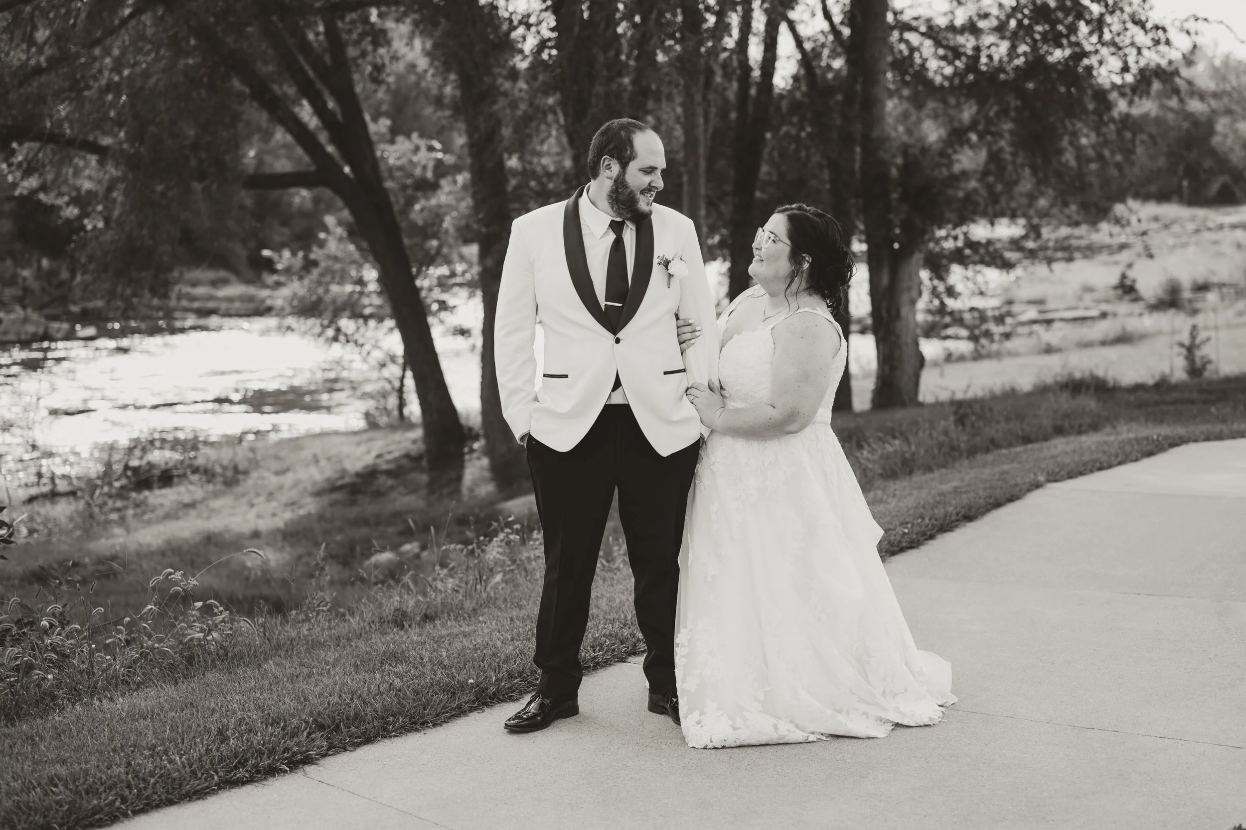Erin &amp; Jared’s Wedding | A Beautifully Sacred and Wildly Fun Northeast Iowa Wedding