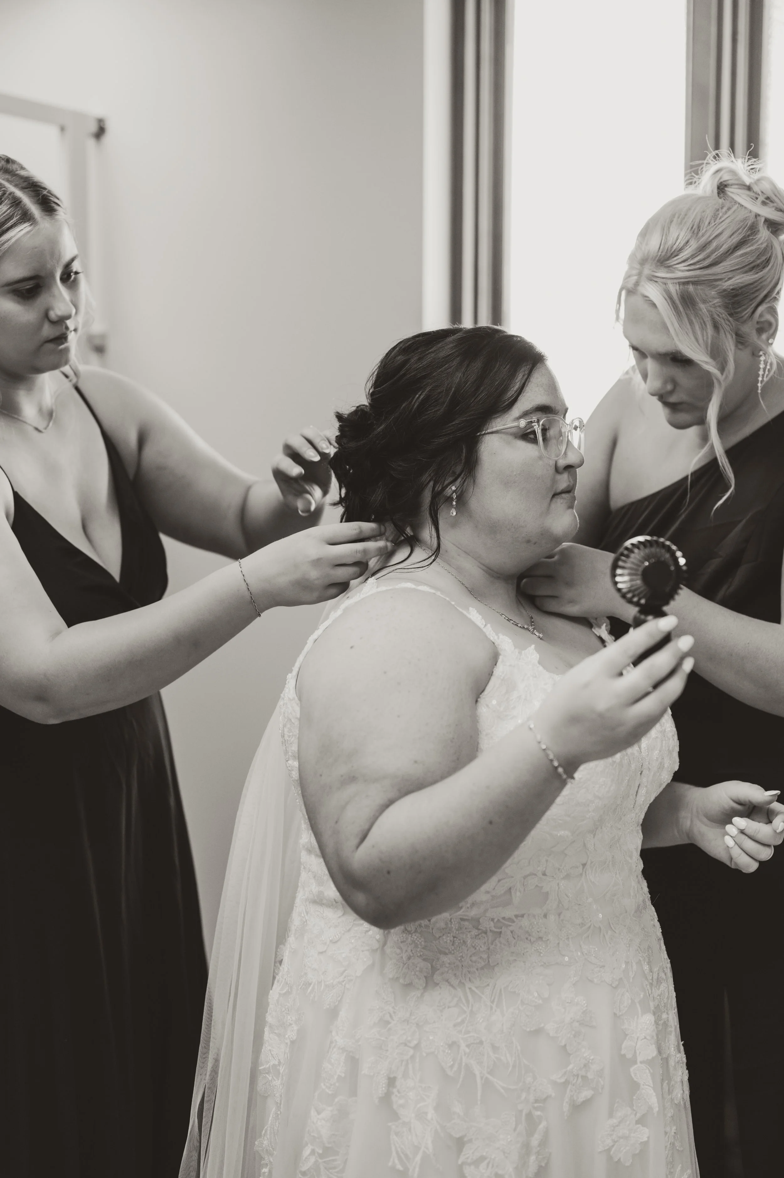 02_VORWALD_Pre Ceremony - The Bride-24.JPG