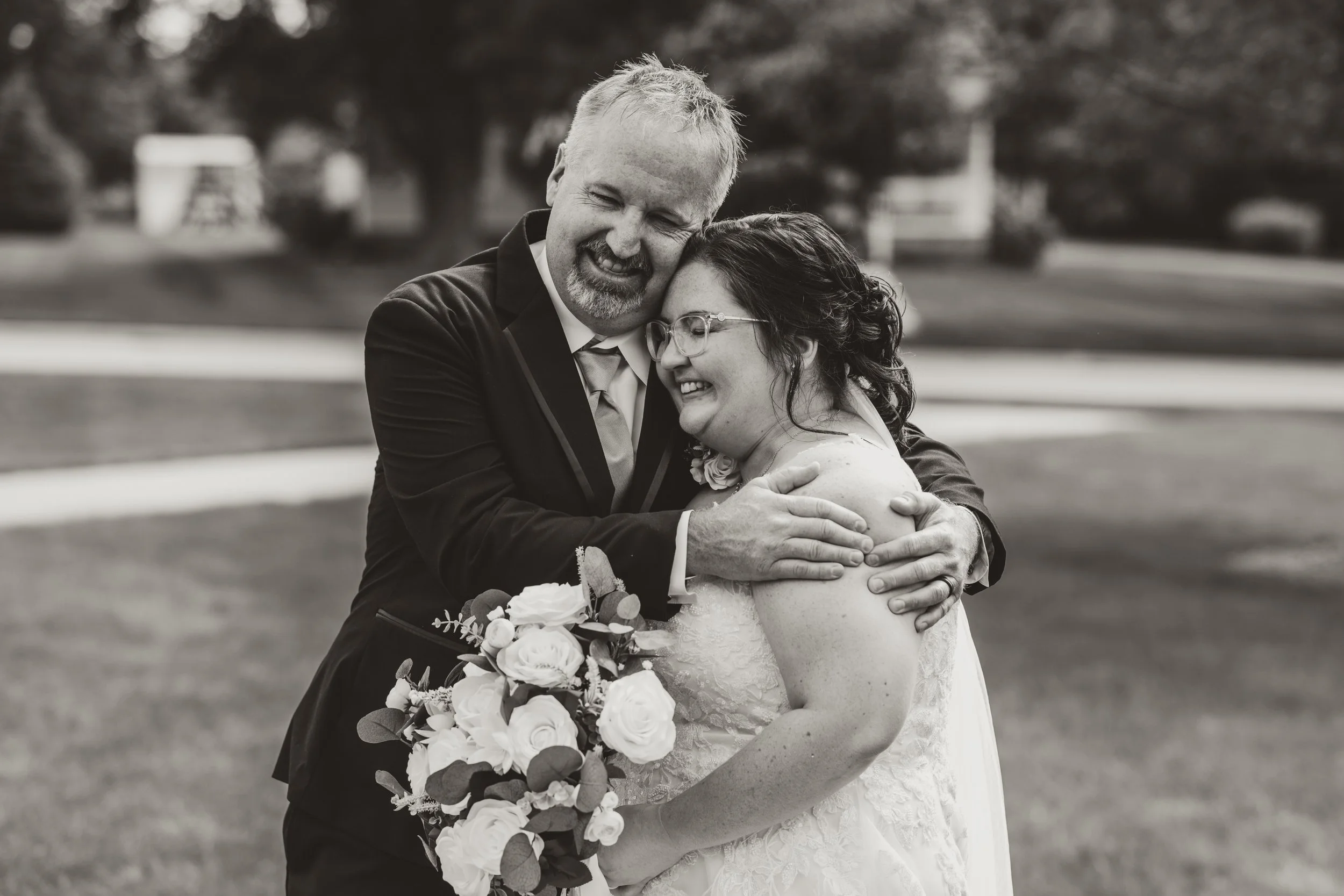 04_VORWALD_First Looks_Bride-49.JPG