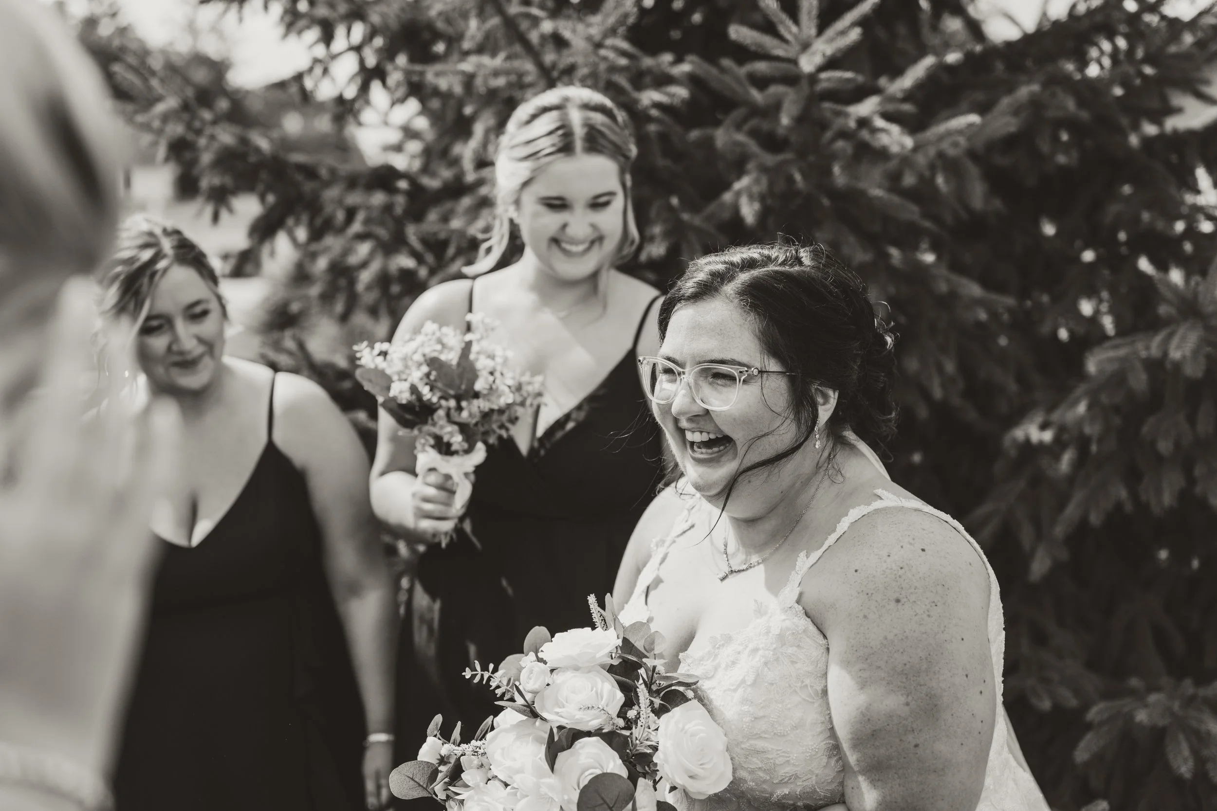 04_VORWALD_First Looks_Bride-72.JPG