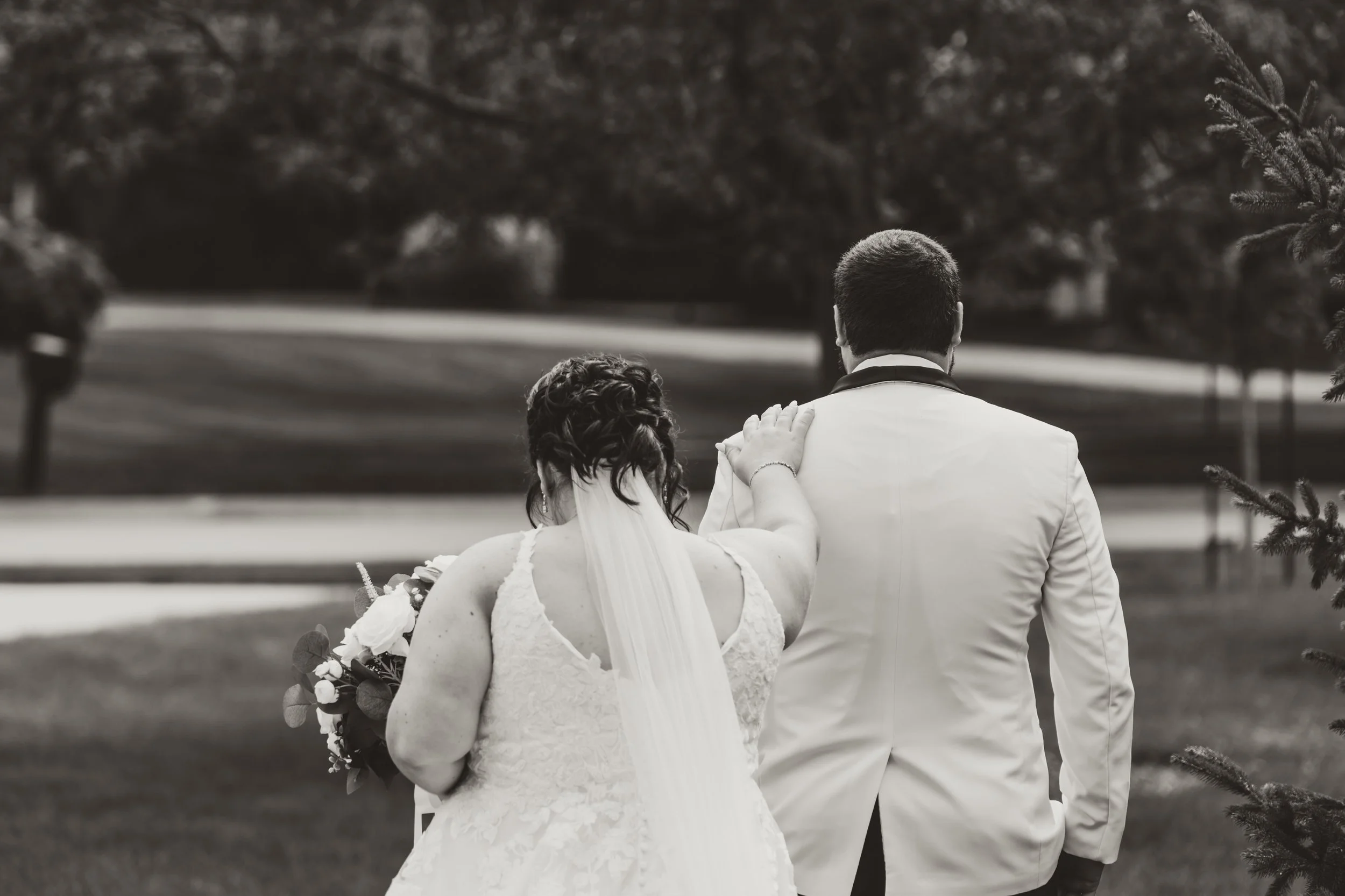05_VORWALD_First Look_Mr and Mrs-21.JPG