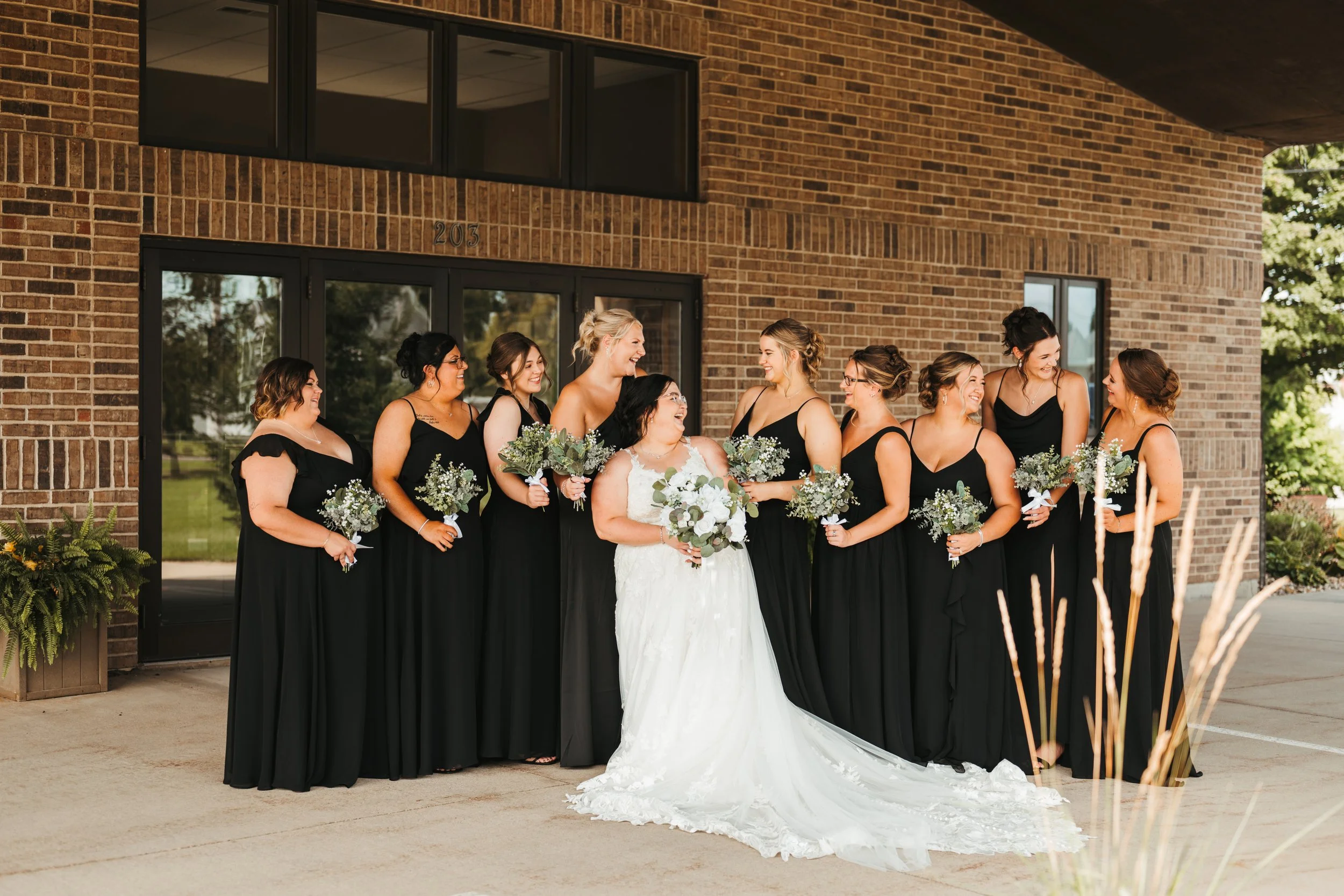 06_VORWALD_The Wedding Party-105.JPG