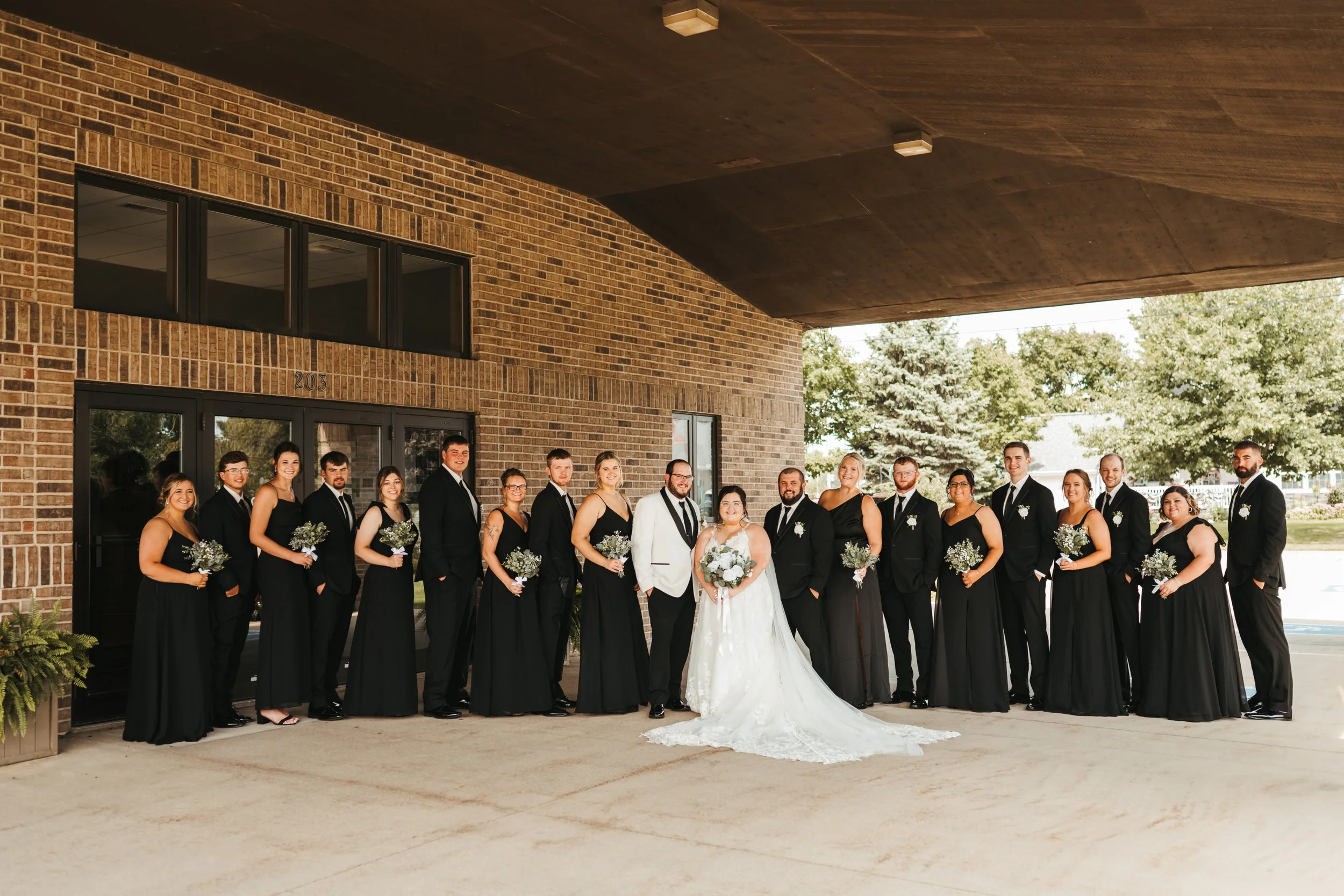 06_VORWALD_The Wedding Party-131.JPG
