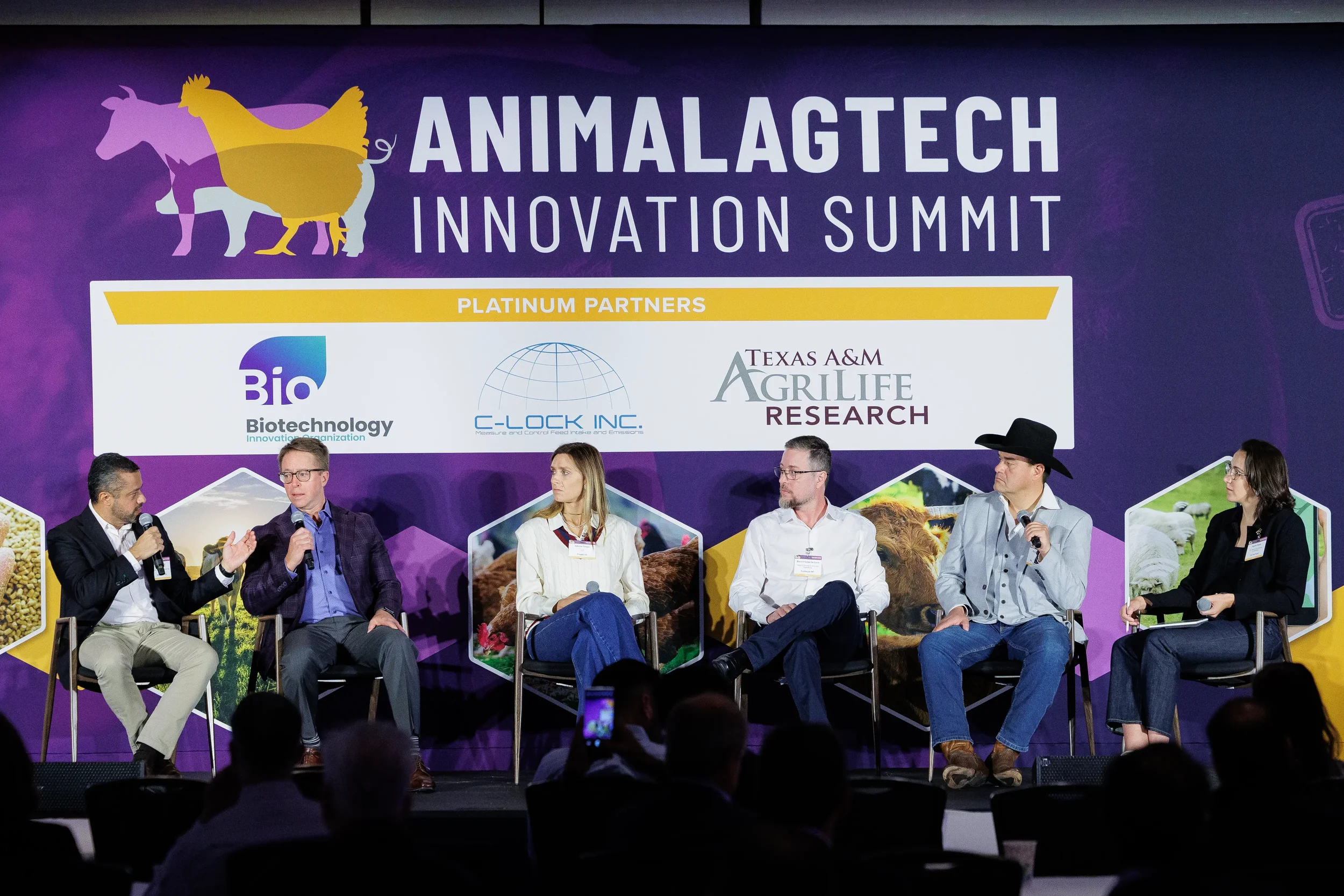 Six panelists discuss on branded stage at Chicago industry summit