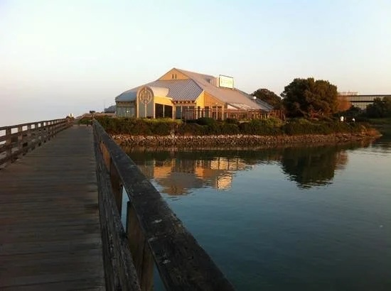 Kincaid's Chophouse along the Bayshore Trail
