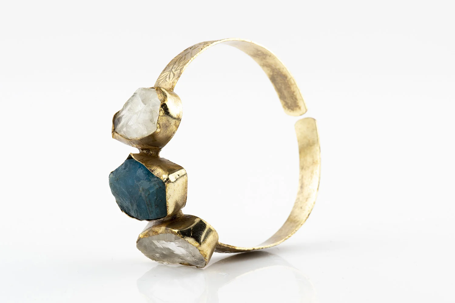 Apatite-and-Clear-Quartz-Crystal-Bangle-thumbnail-3.jpg