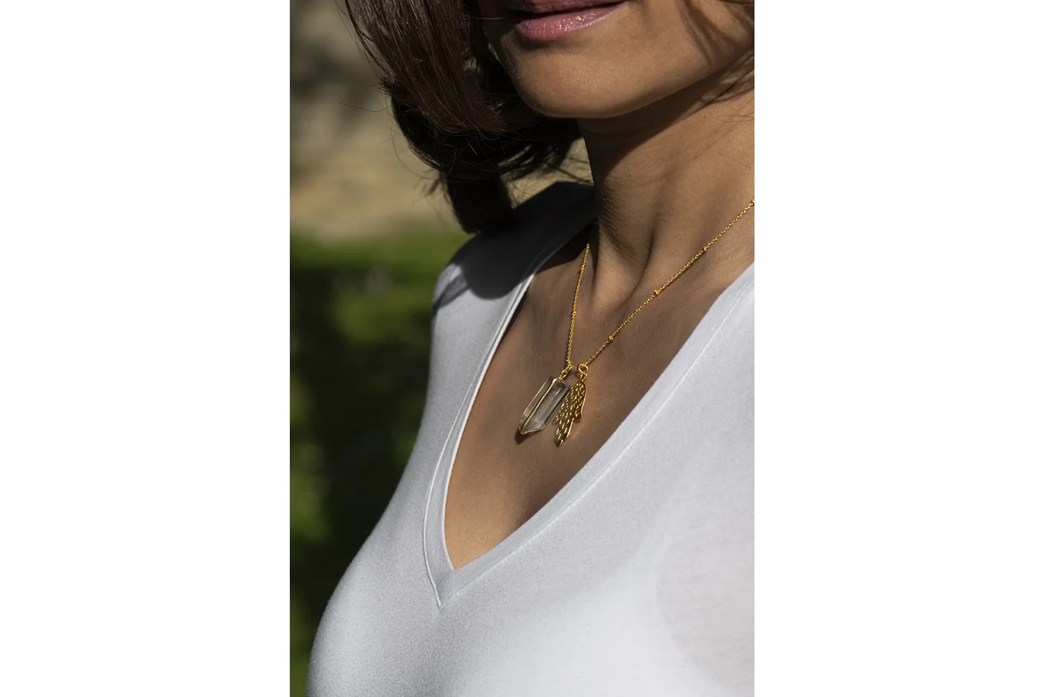 the-hamsa-white-crystal-necklace-thumbnail-2.jpg