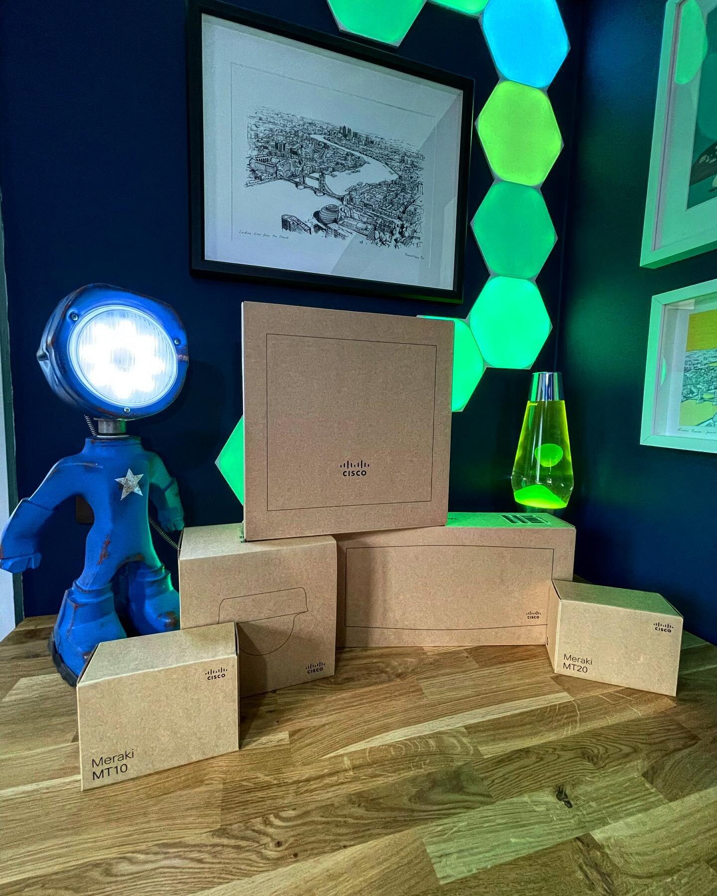 We&rsquo;ve something exciting going on in the Tech Crossing labs! Keep an eye on our blog, url in our profile. 

@ciscomeraki @thelampster @nanoleaf 

#networking #networkadmin #netops #it #itadmin #itgeek #tech #gadgets