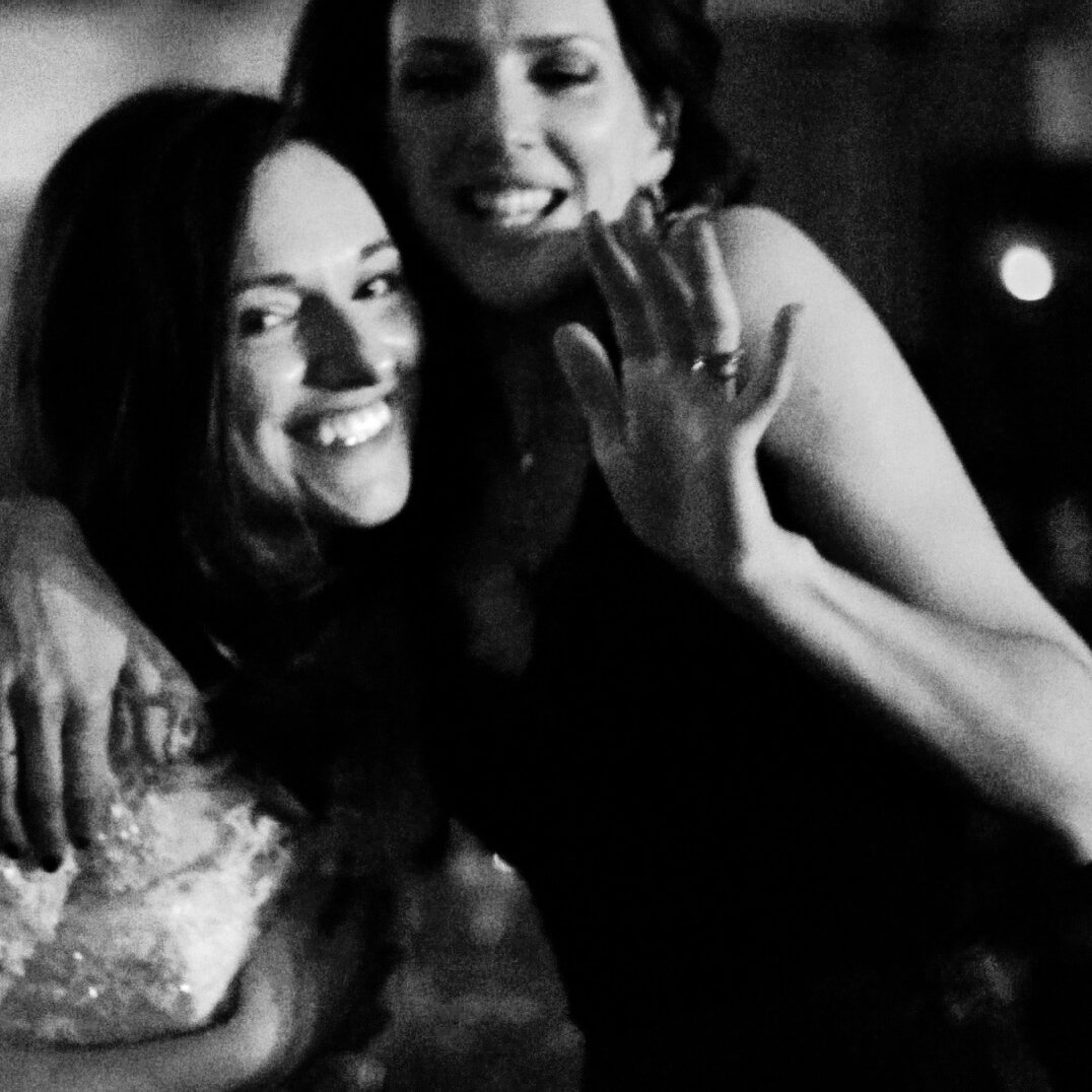 BLACK AND WHITE PARTY VIDS