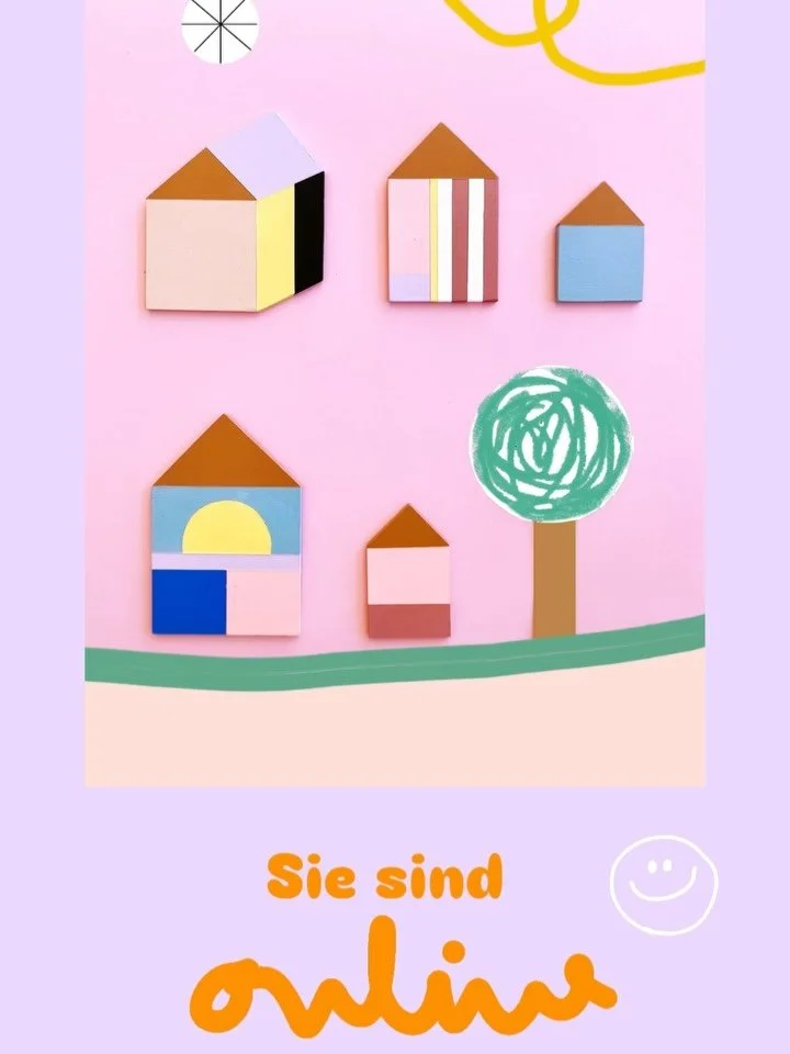 Sie sind online 🥳🎉!!! Meine Holzh&auml;user aus Birkenholz! 5 verschiedene Modelle, alle handgefertigt, handbemalt mit Acryl und mit MUCH LOVE 💛 f&uuml;r Euch gefertigt! 72 H&auml;user habe ich f&uuml;r den ersten Streich gemacht und ich hoffe es 