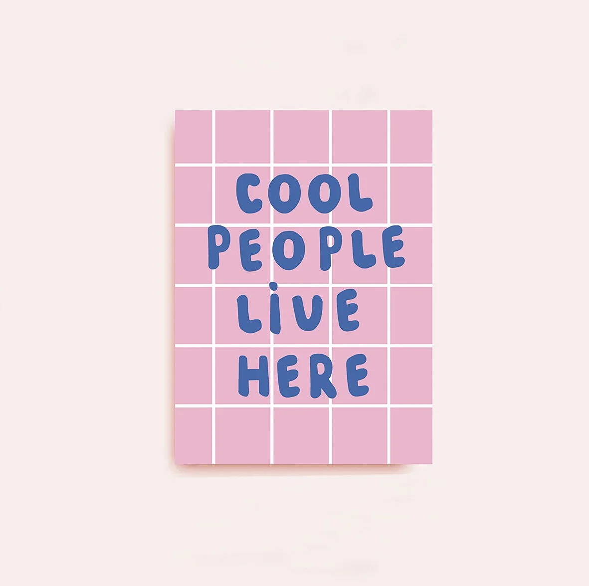 Postkarten_DIN A6_Cool people live here_rosa Hintergrund.jpg