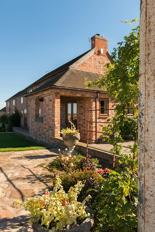 Exterior034.jpg