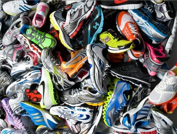 athletic shoes for pronation