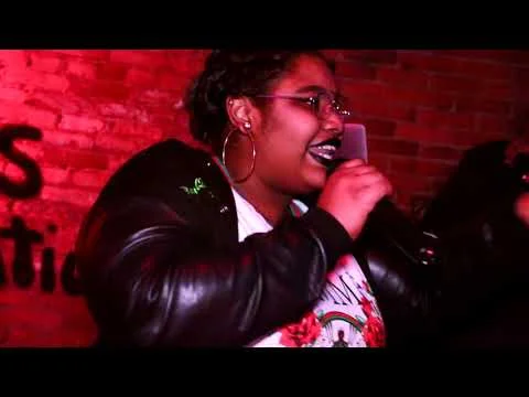 Medusa Phil 215: Pornstar - Performance (Live)